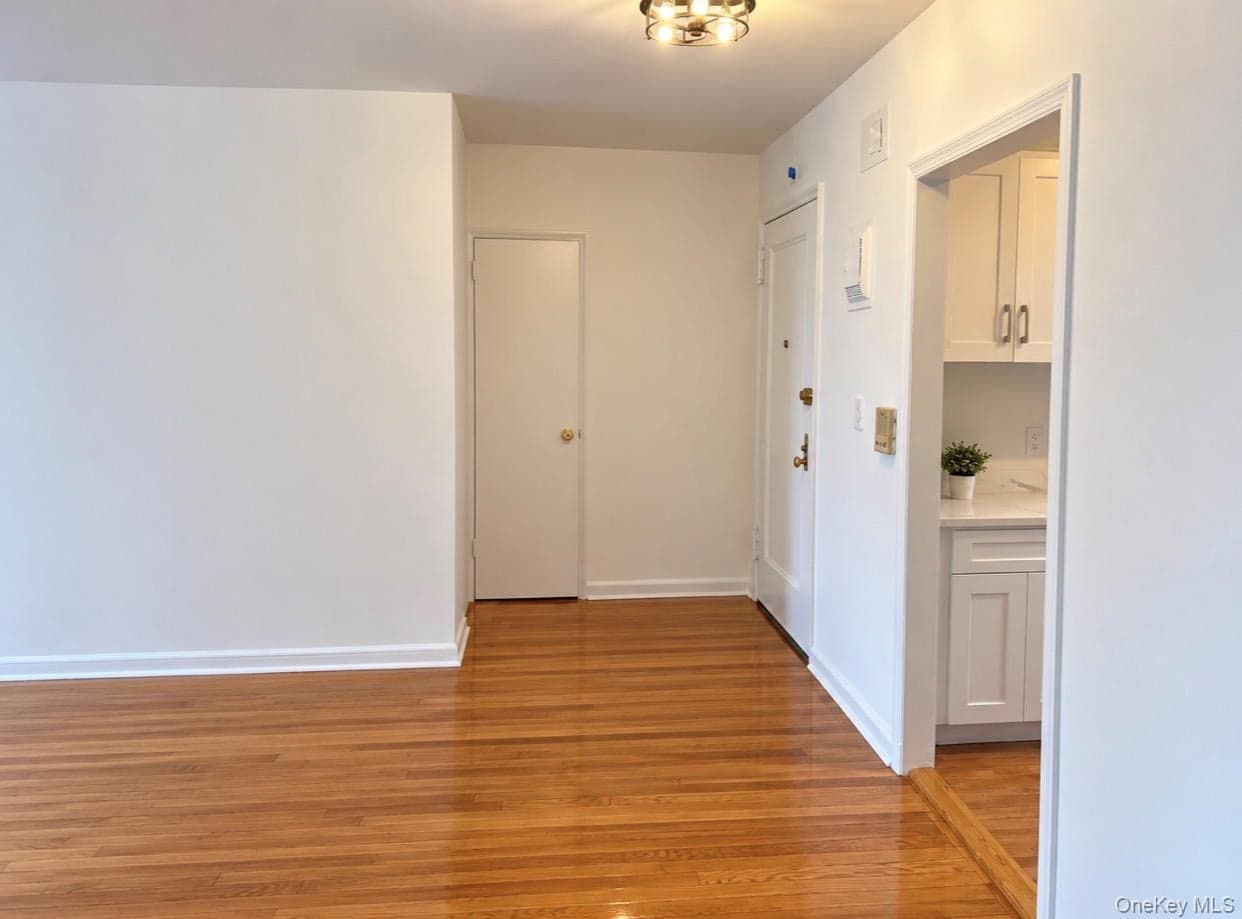 78-05 141st Street Unit: 2L thumbnail 7