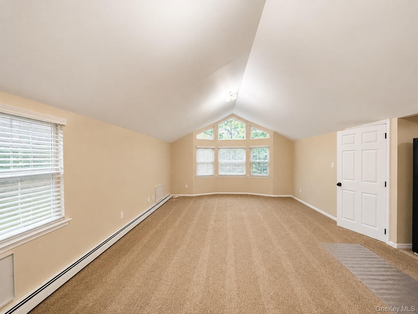 2357 Demeyer Street thumbnail 8