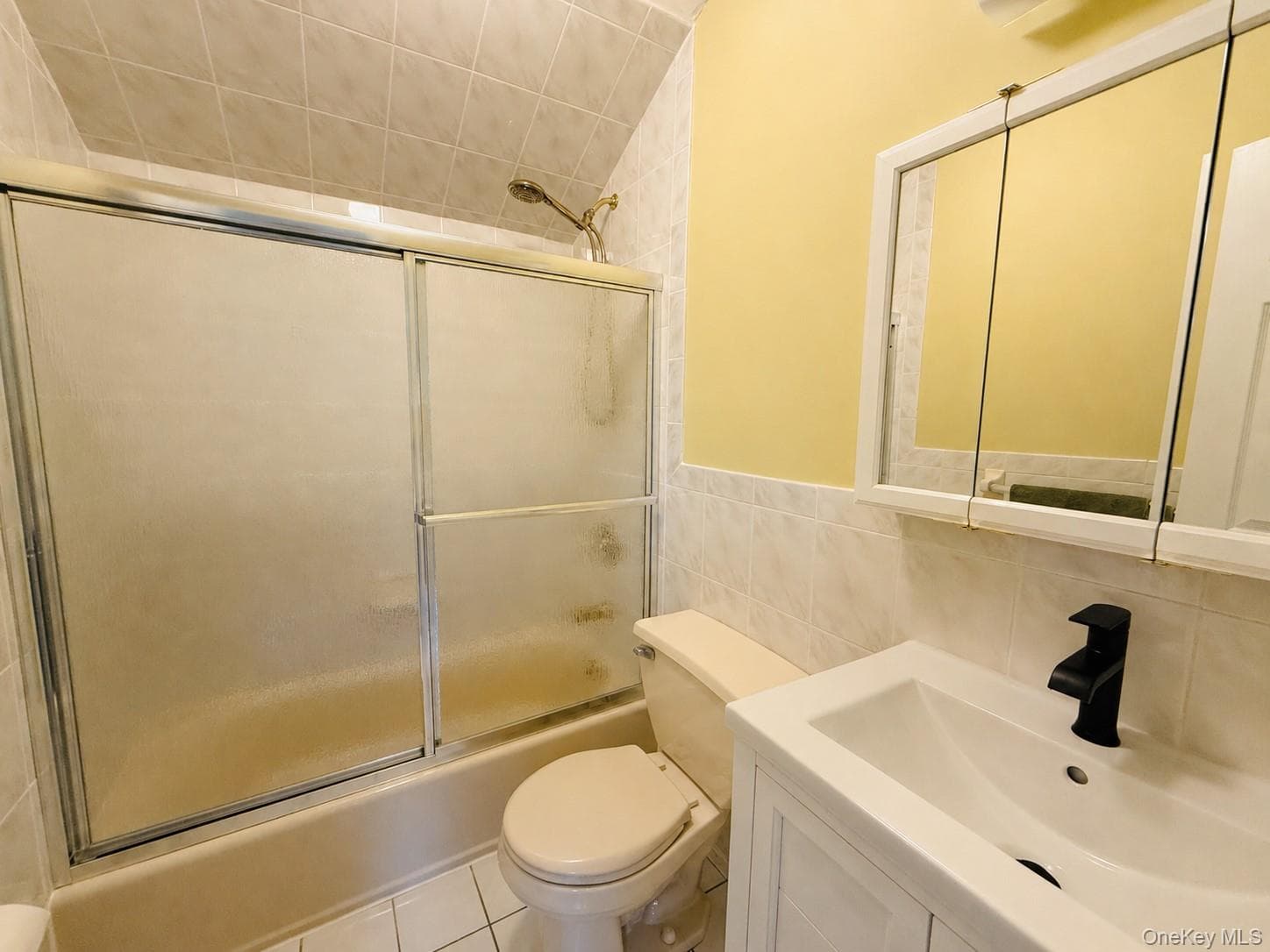 2357 Demeyer Street thumbnail 9