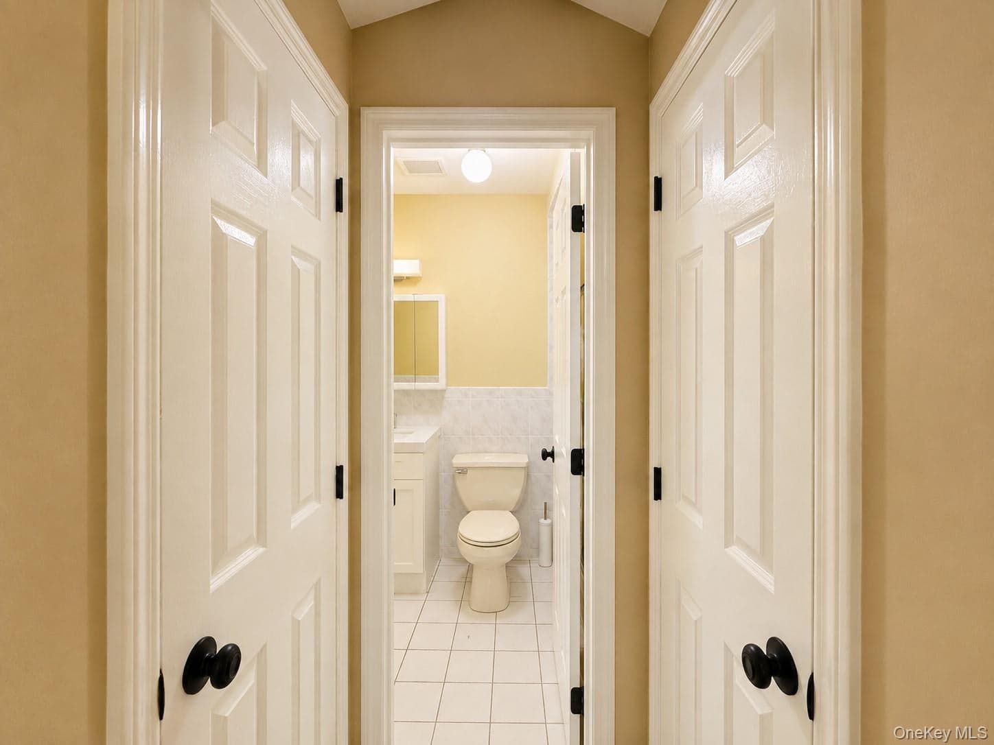2357 Demeyer Street thumbnail 13