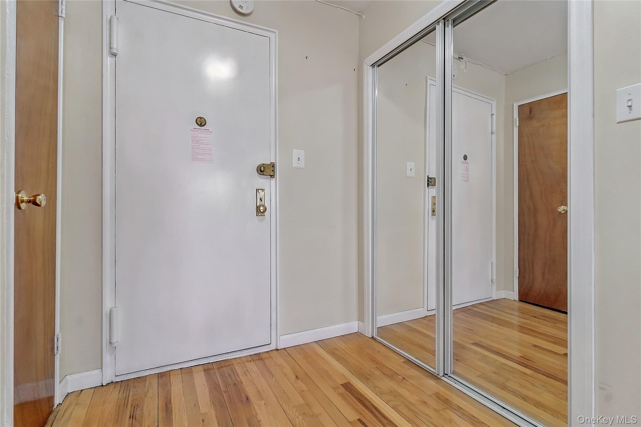 133 Beach 120th Street Unit: 1E thumbnail 9