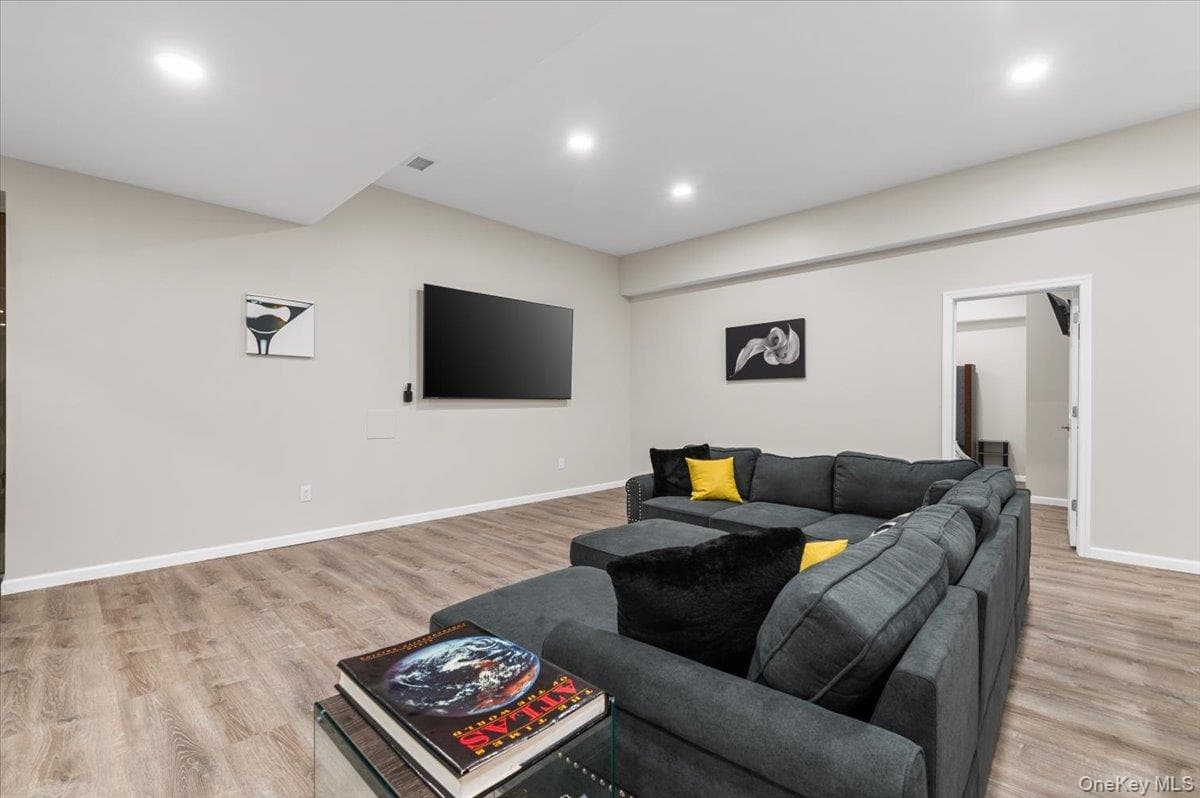 33A Newtown Road thumbnail 29