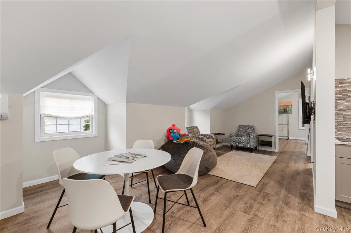 33A Newtown Road thumbnail 36