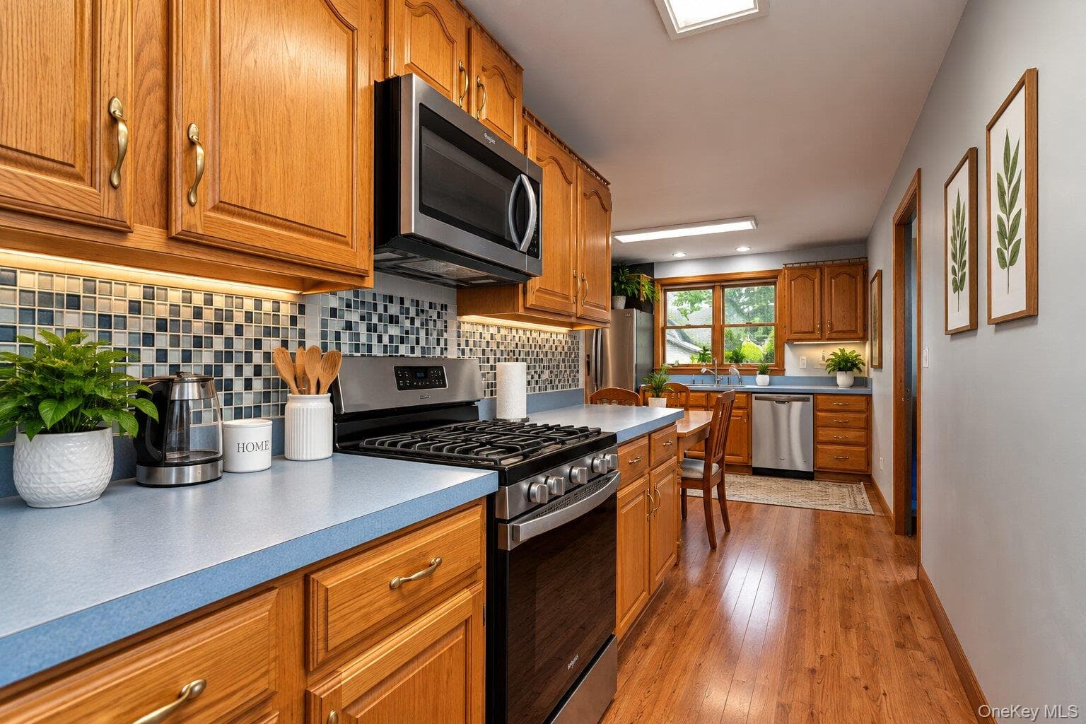 230 Lindenwood Road thumbnail 11