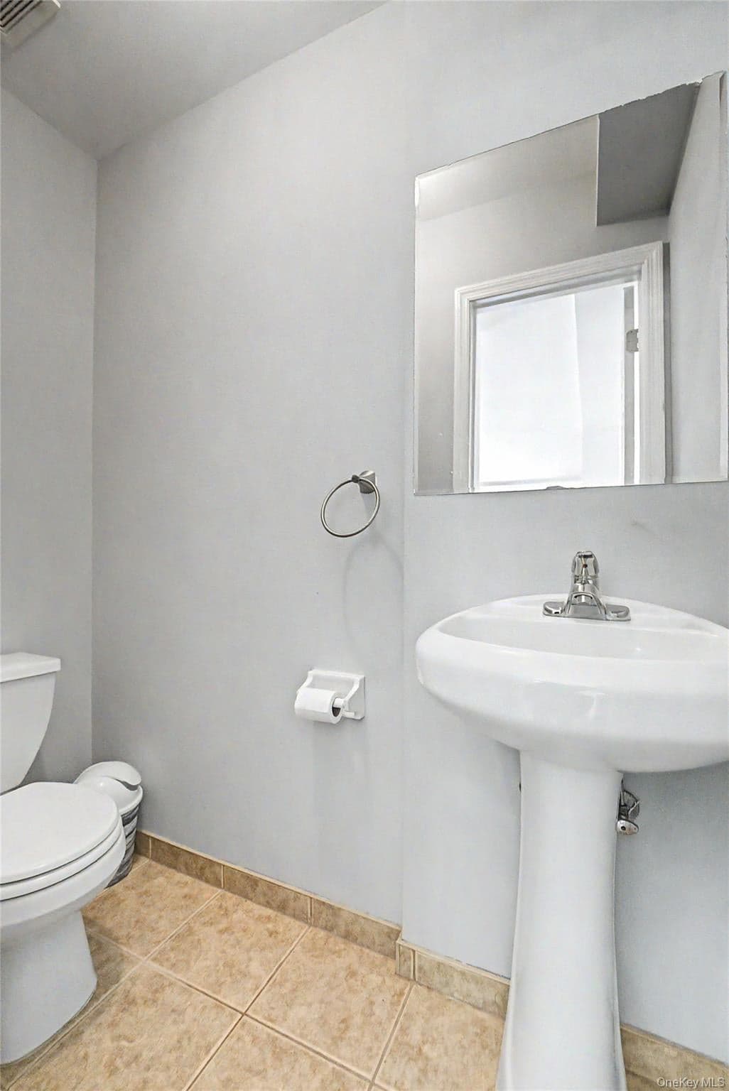 94 Greaves Avenue thumbnail 21