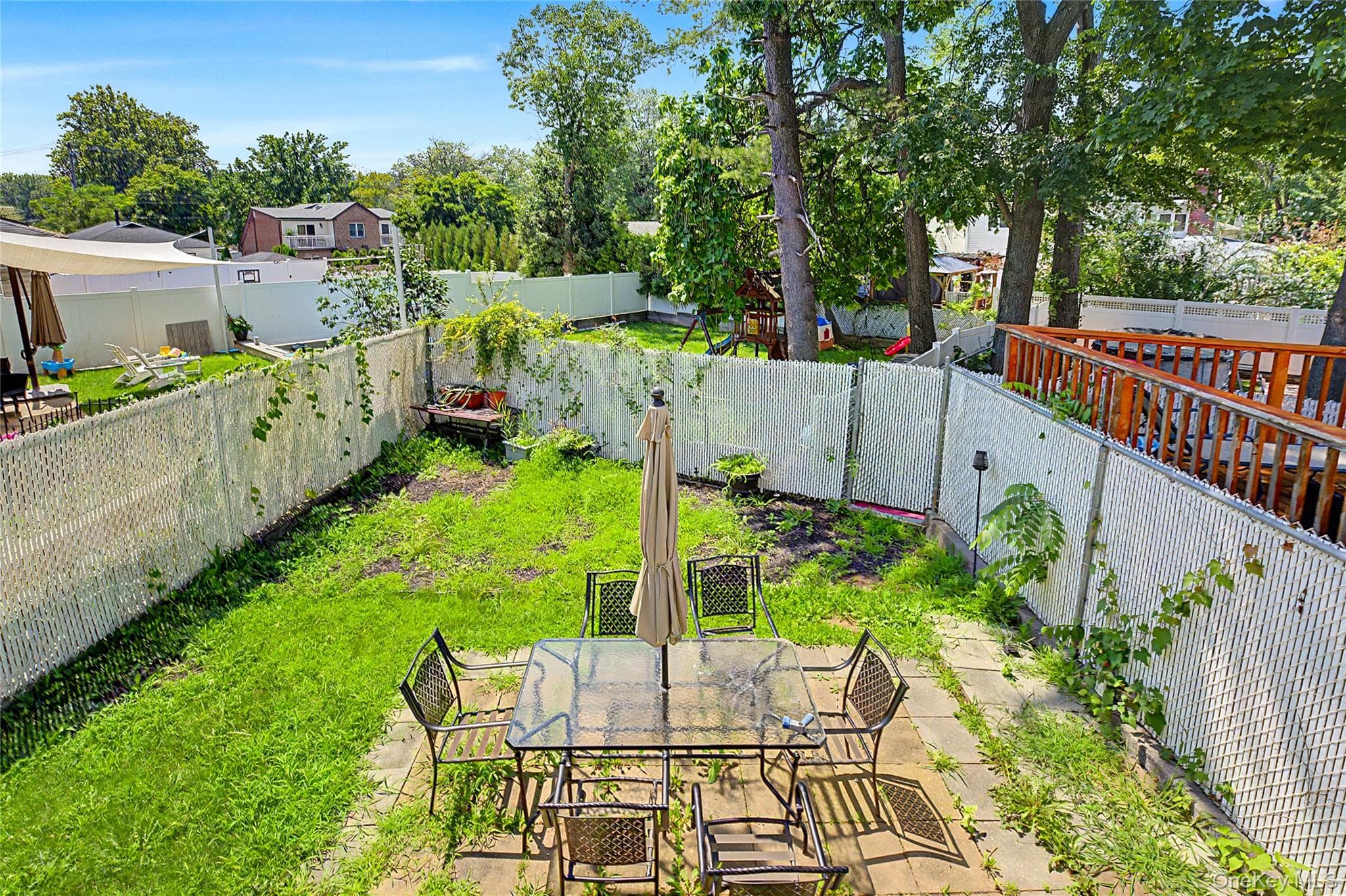 94 Greaves Avenue thumbnail 35