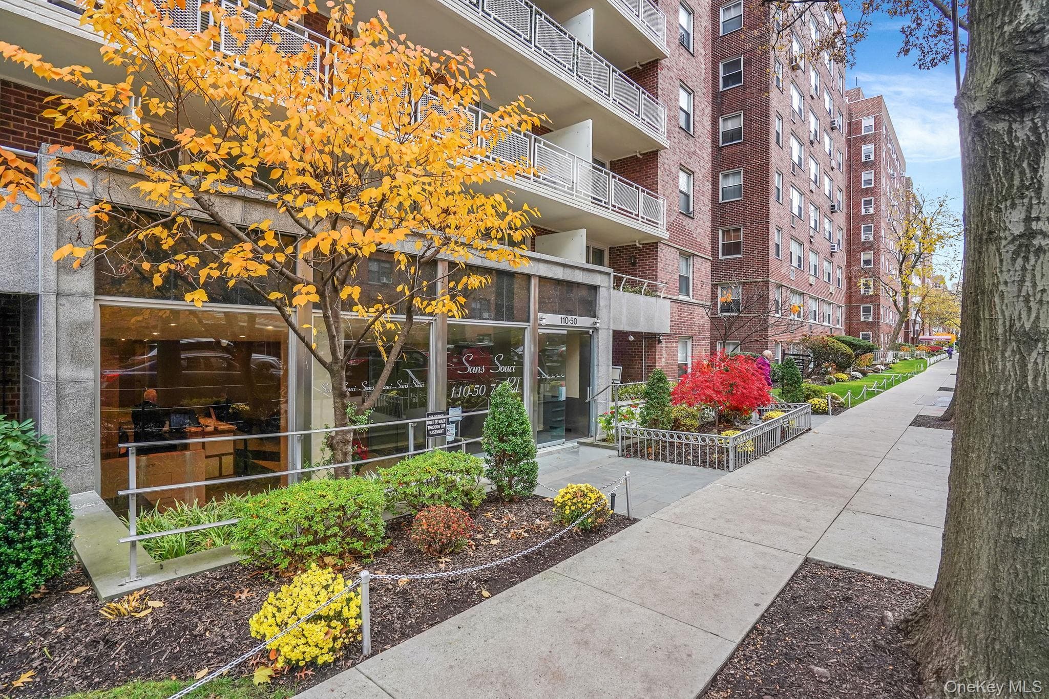110-50 71st Road Unit: 1F thumbnail 3