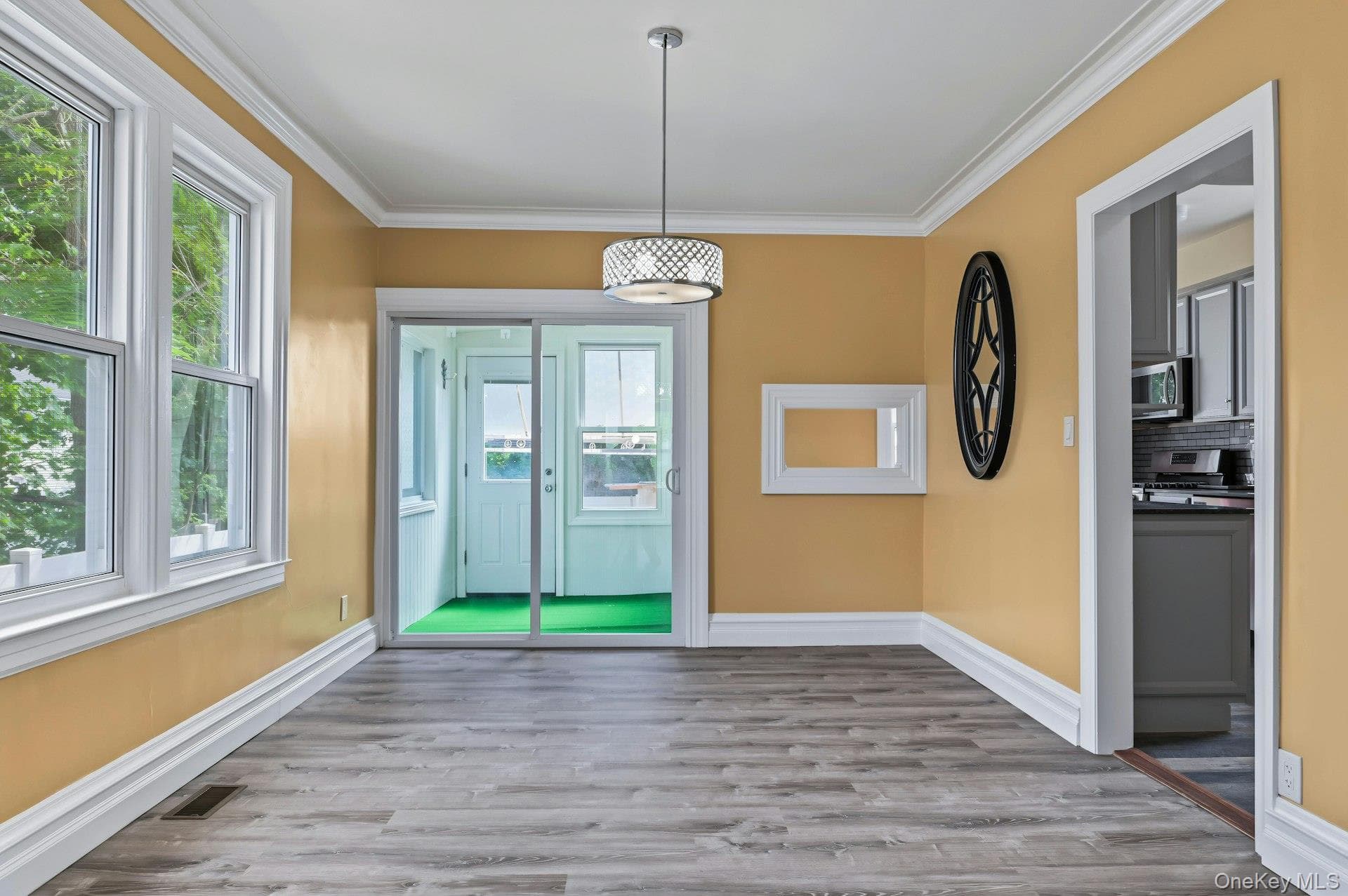 258 Liberty Avenue thumbnail 14