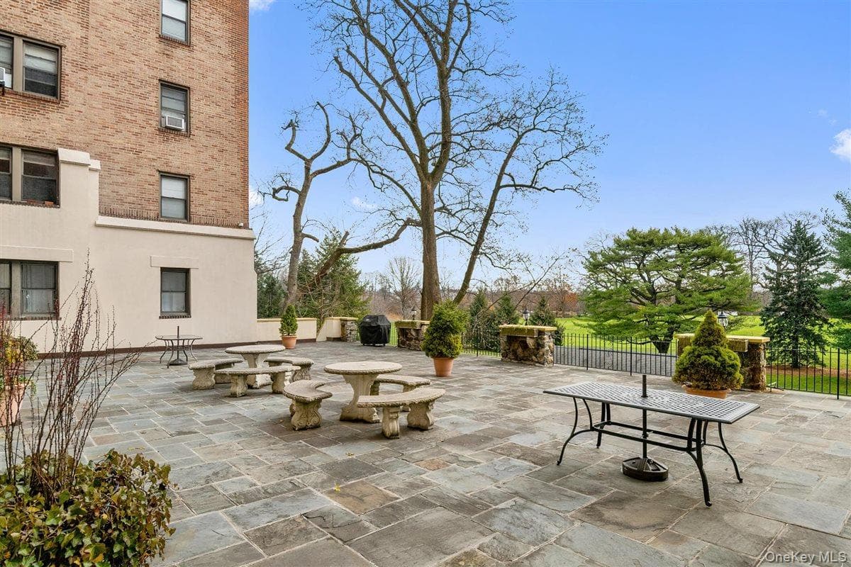 4784 Boston Post Road Unit: B43 thumbnail 17