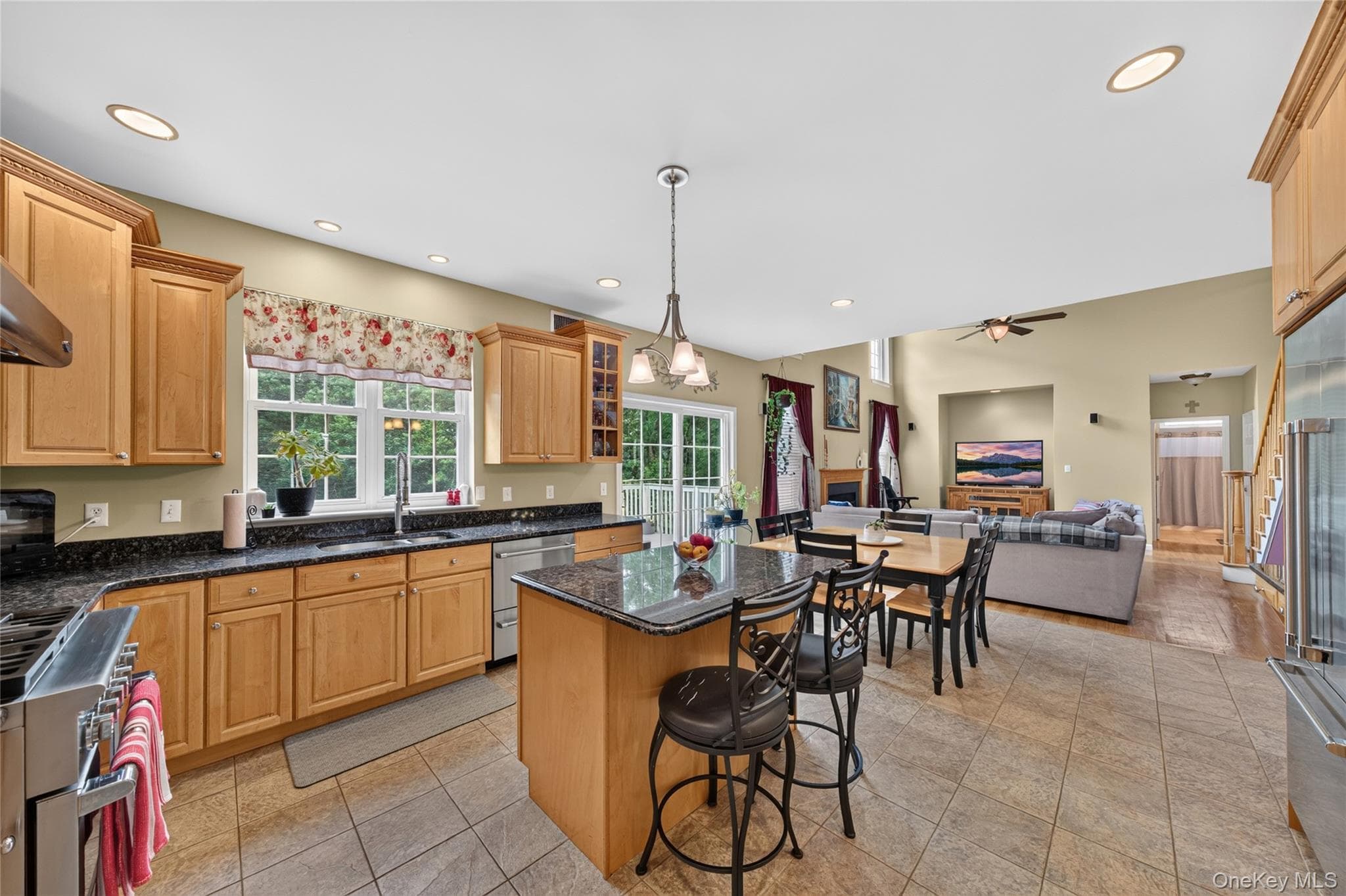 19 Grand View Terrace thumbnail 16