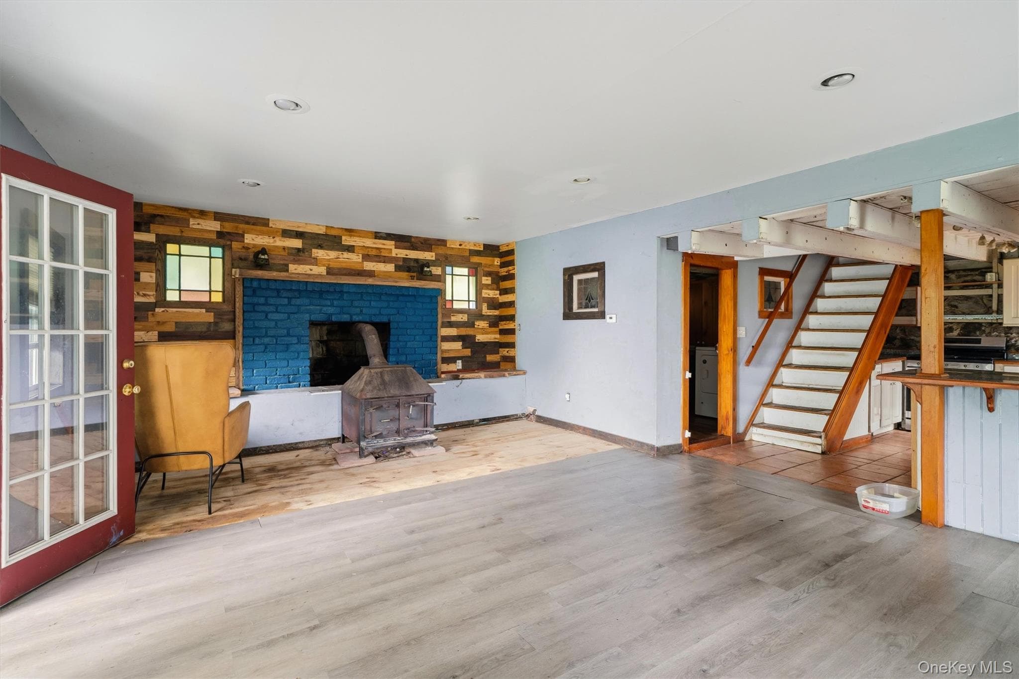 241 Meadow Avenue thumbnail 8