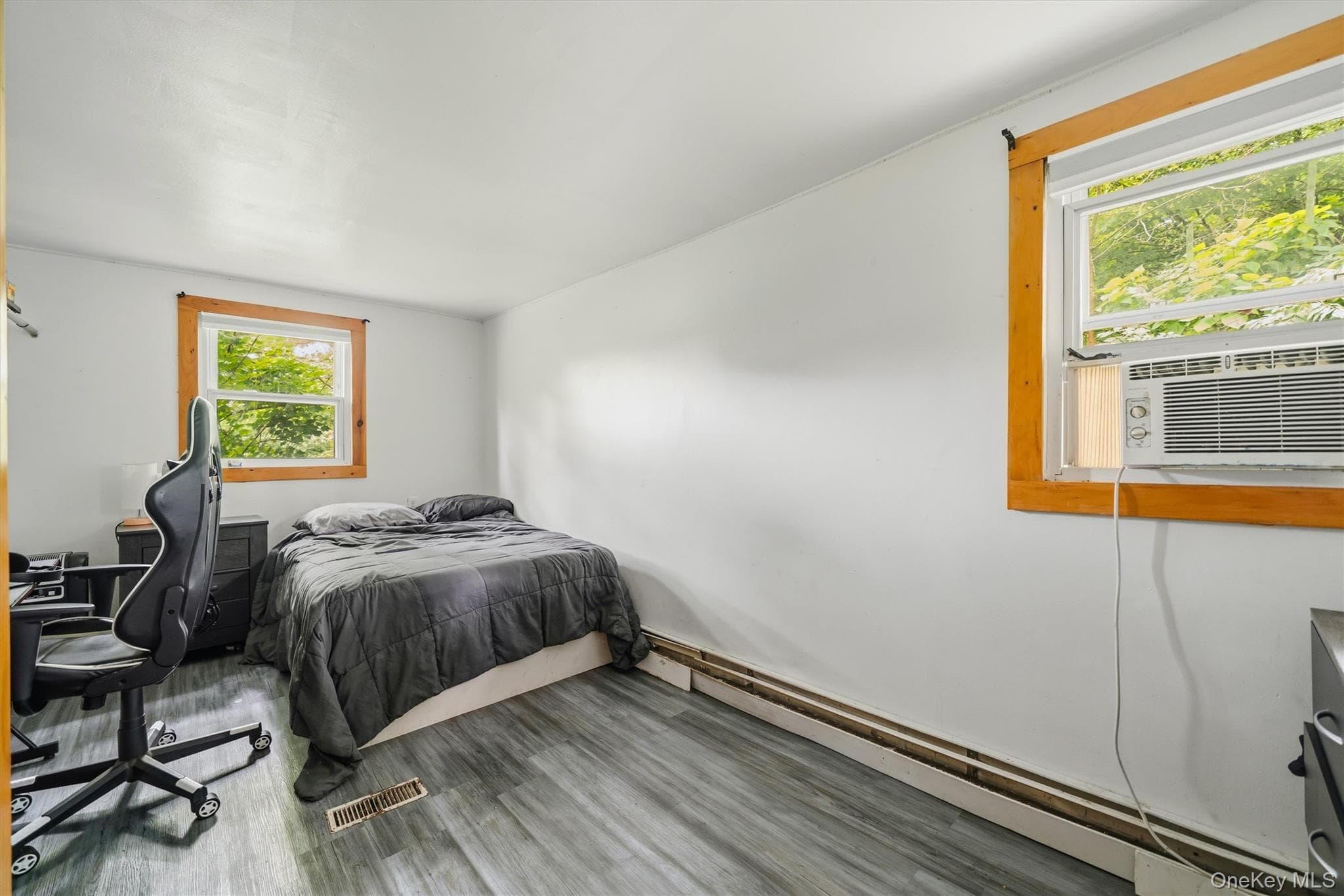 241 Meadow Avenue thumbnail 23