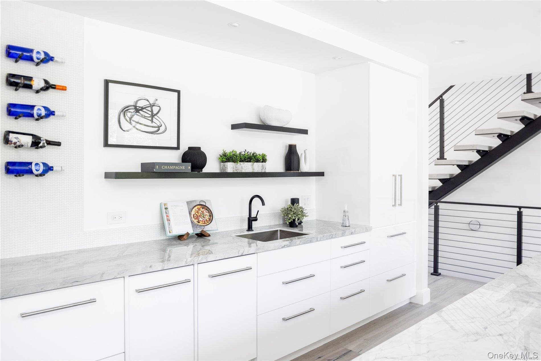 290 Windward Road thumbnail 9