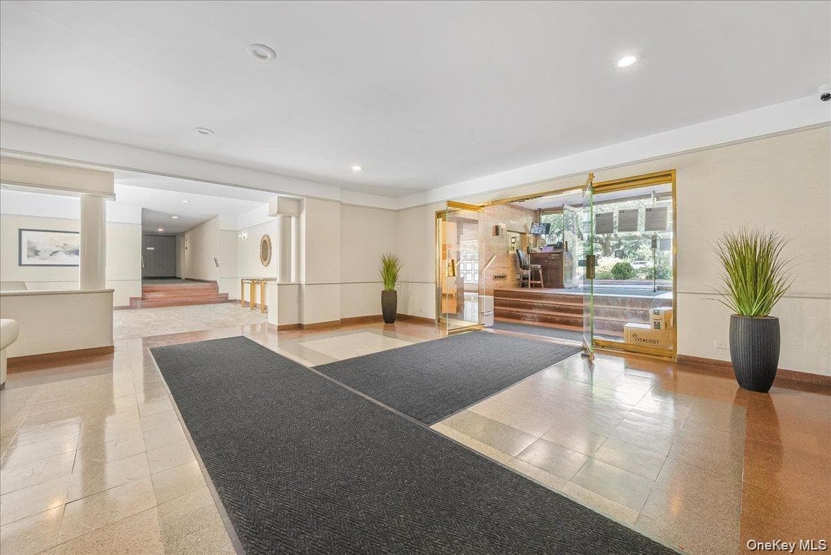 67-66 108th Street Unit: B31 thumbnail 33