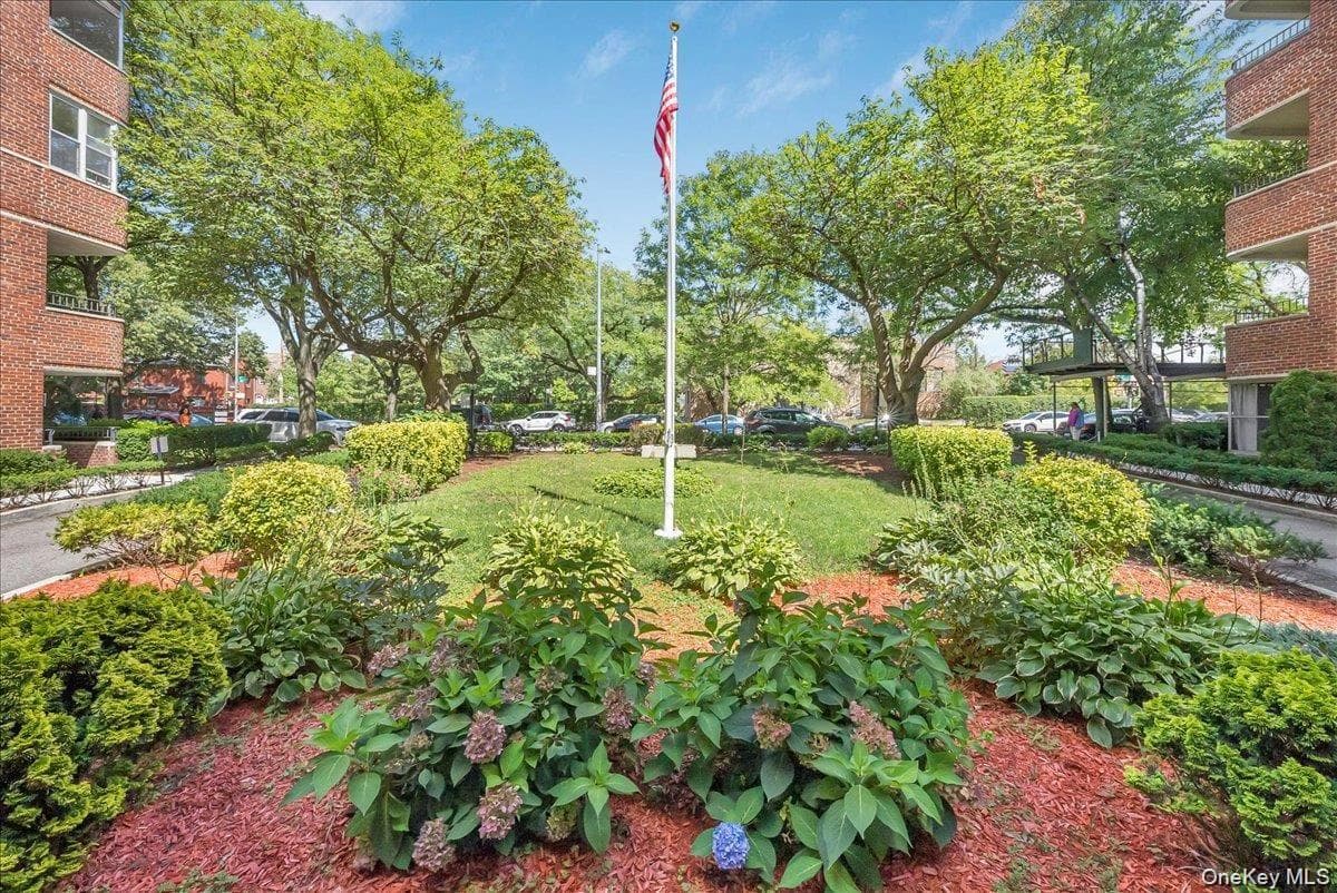 67-66 108th Street Unit: B31 thumbnail 34