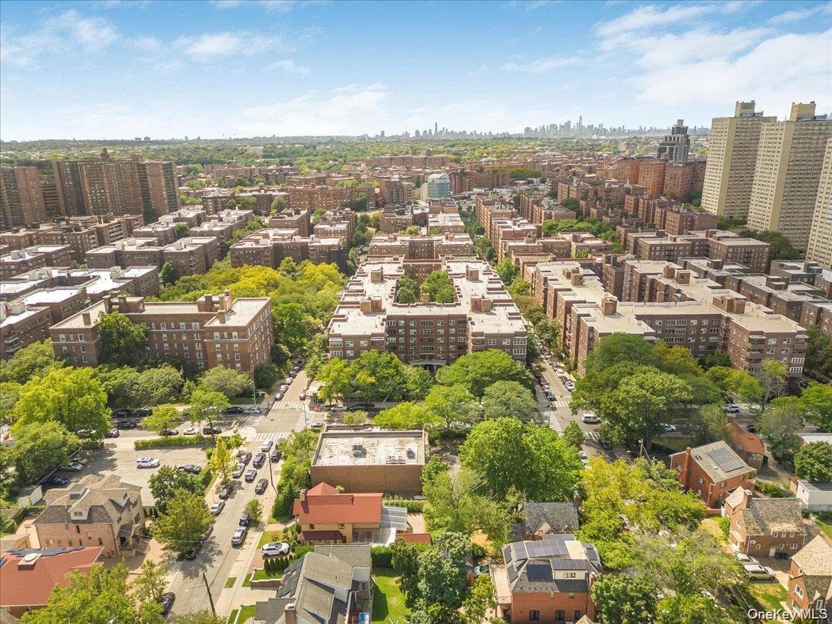 67-66 108th Street Unit: B31 thumbnail 2