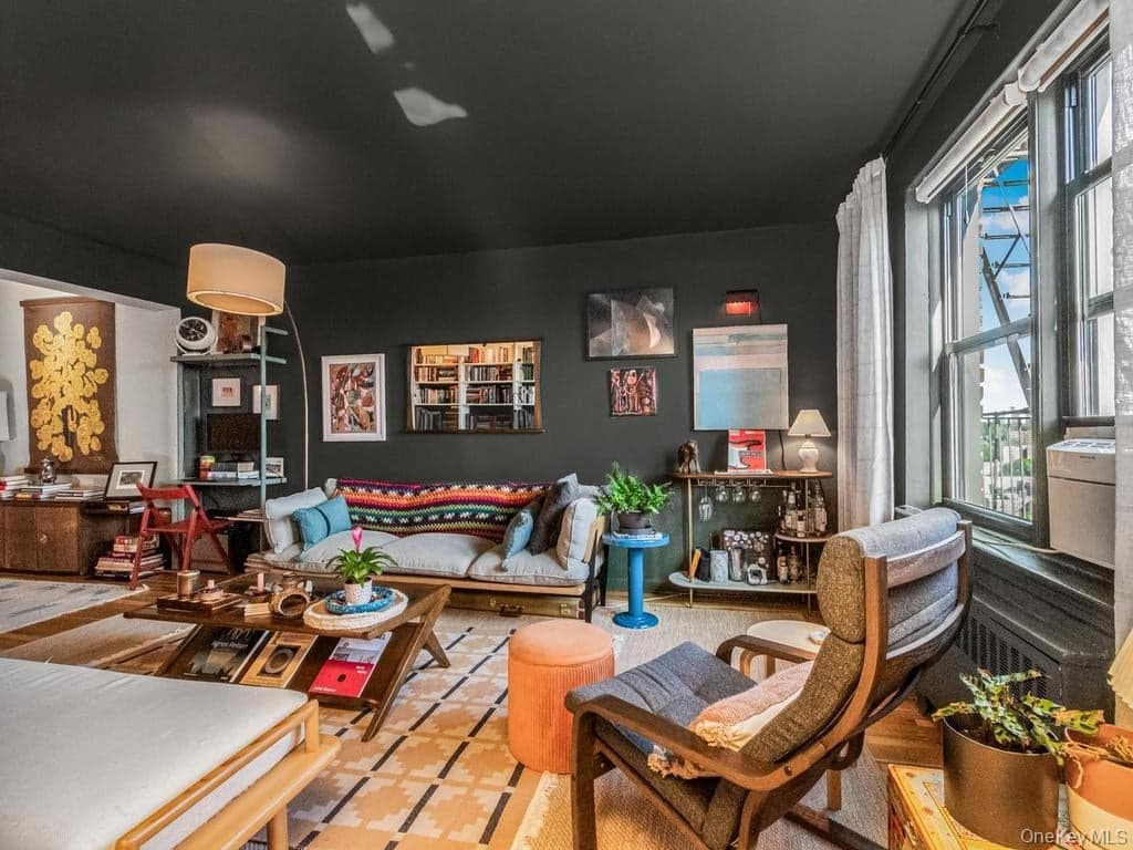3840 Greystone Avenue Unit: 6P thumbnail 3
