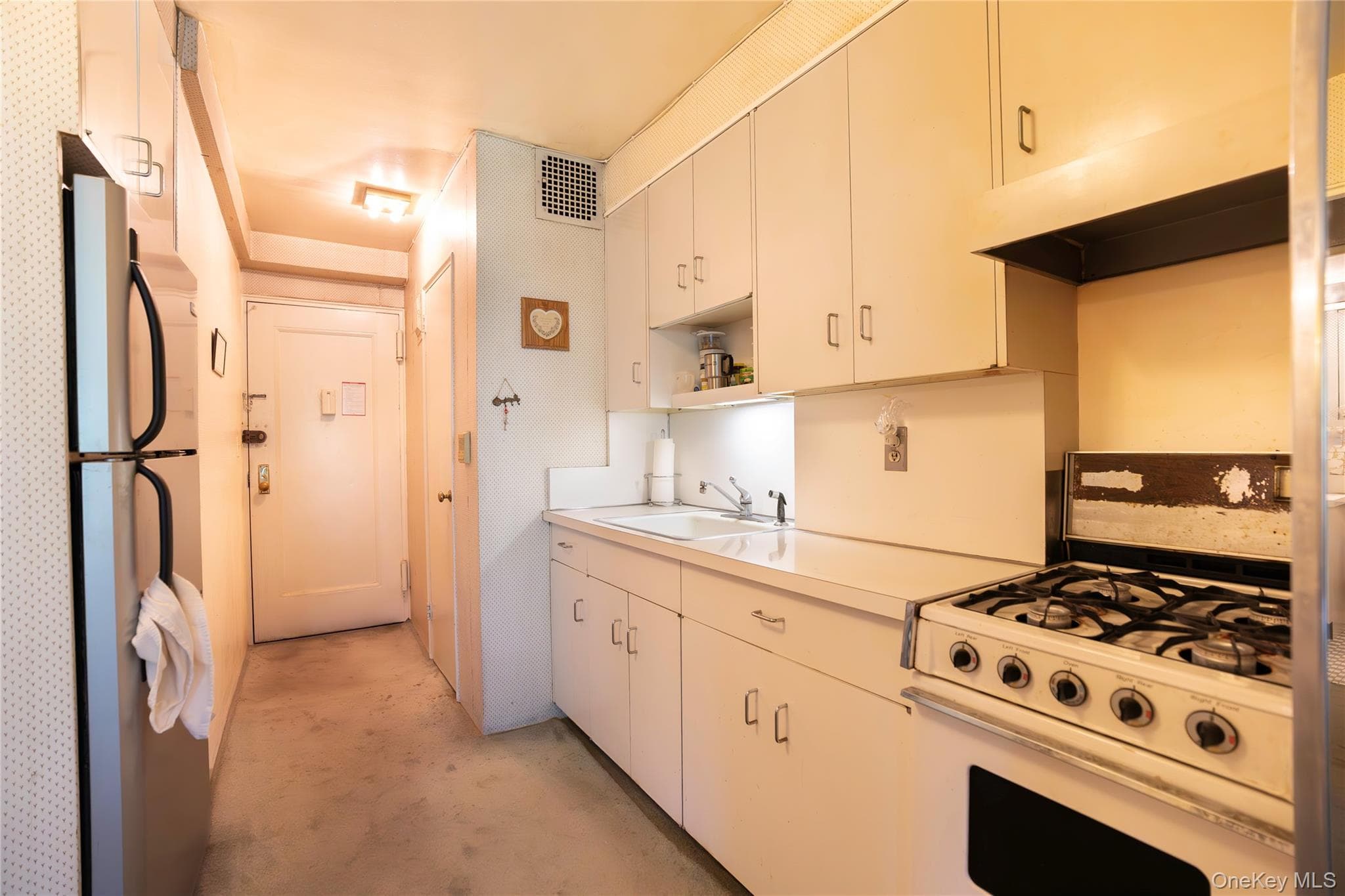 35-50 85 Street Unit: 7K thumbnail 4