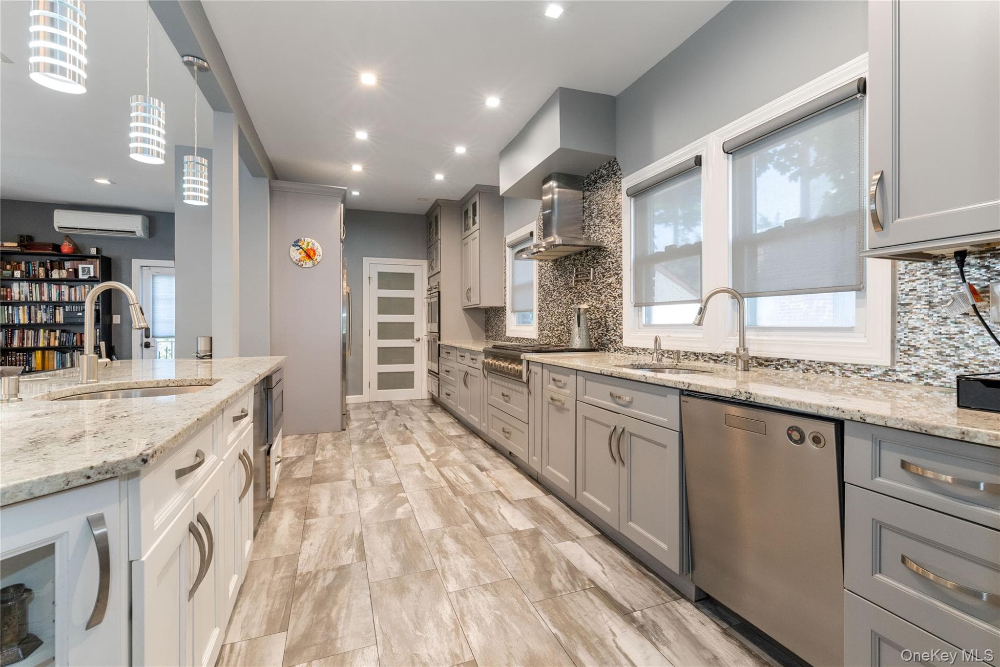 381 Woodmere Boulevard thumbnail 6