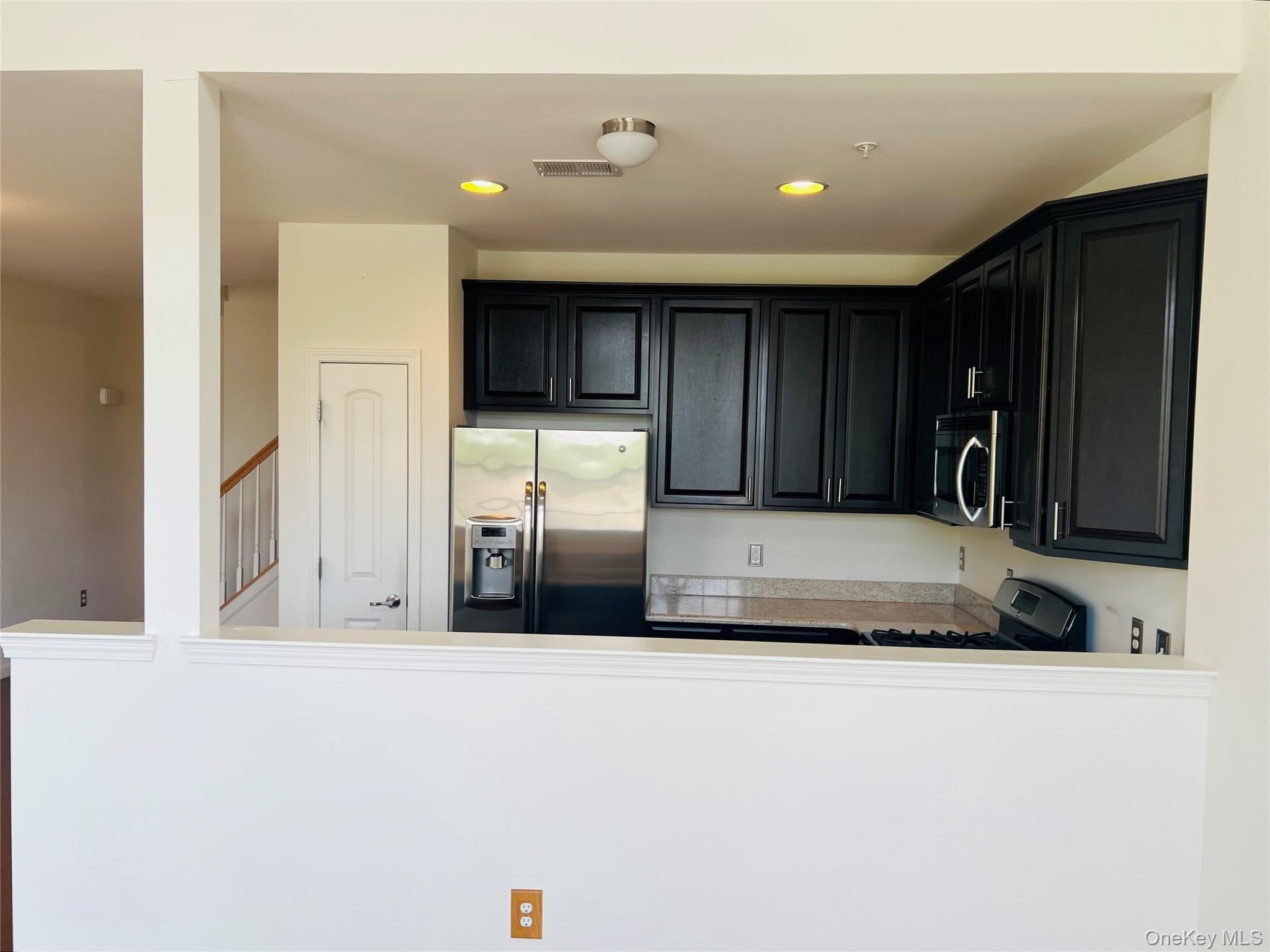 1515 Balsam Drive thumbnail 8