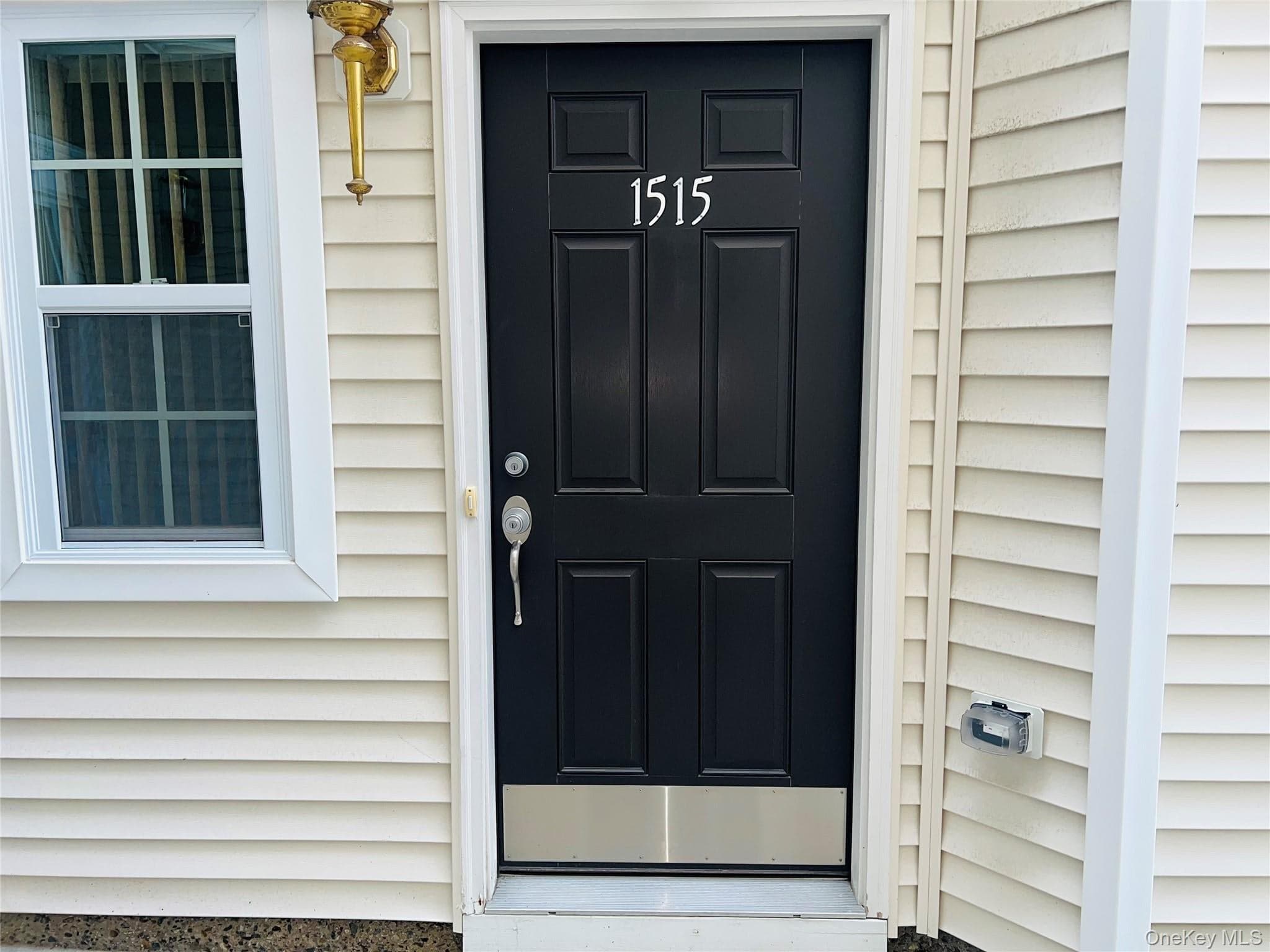1515 Balsam Drive thumbnail 4