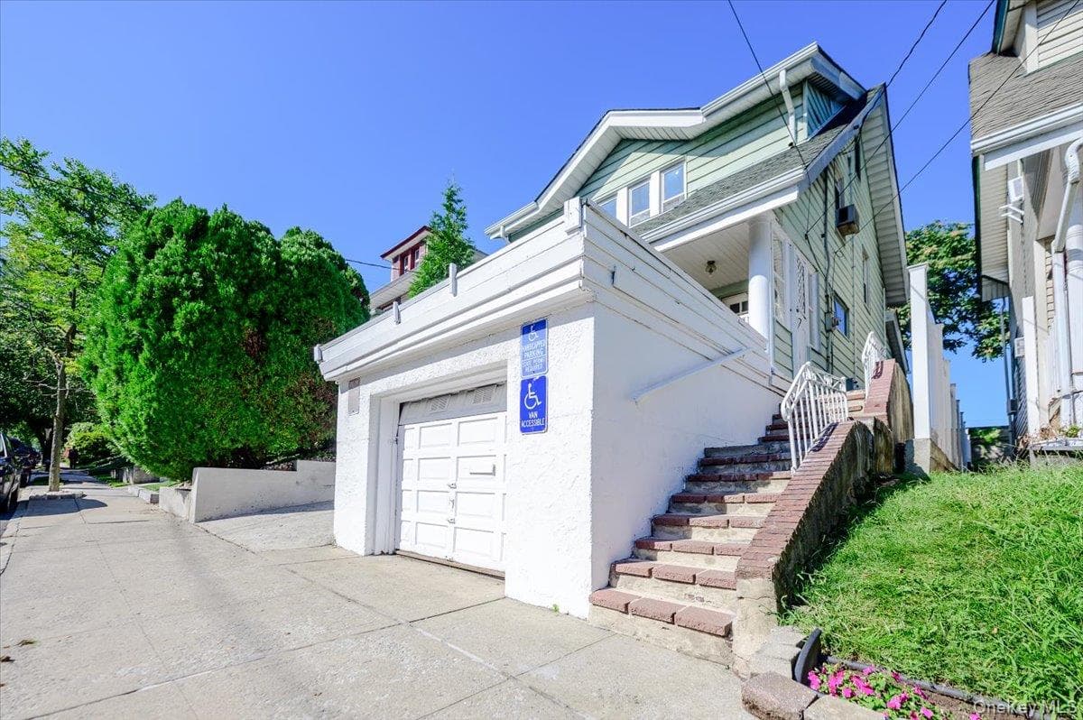 548 Davis Avenue thumbnail 22