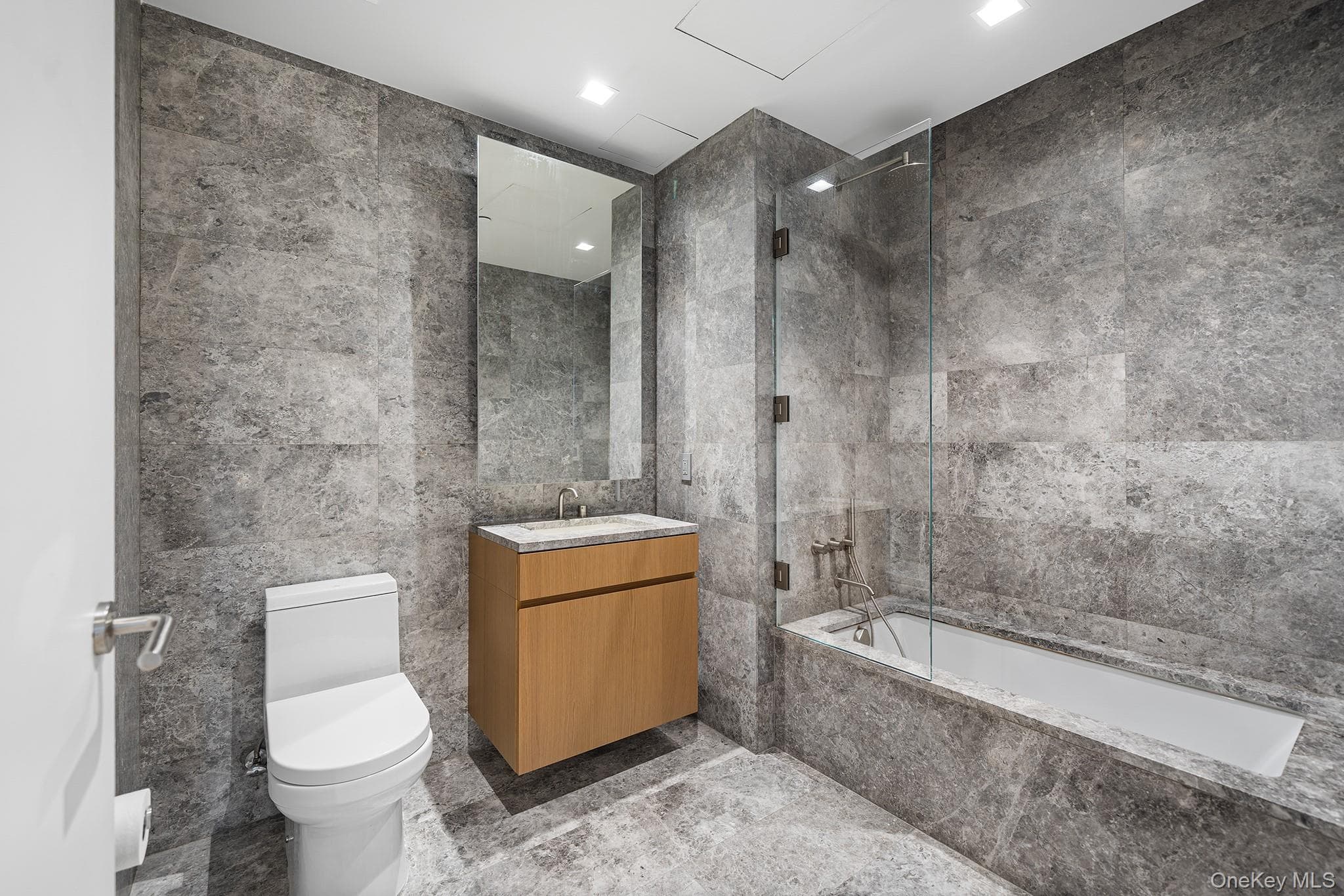 611 W 56th Street Unit: 6F thumbnail 13