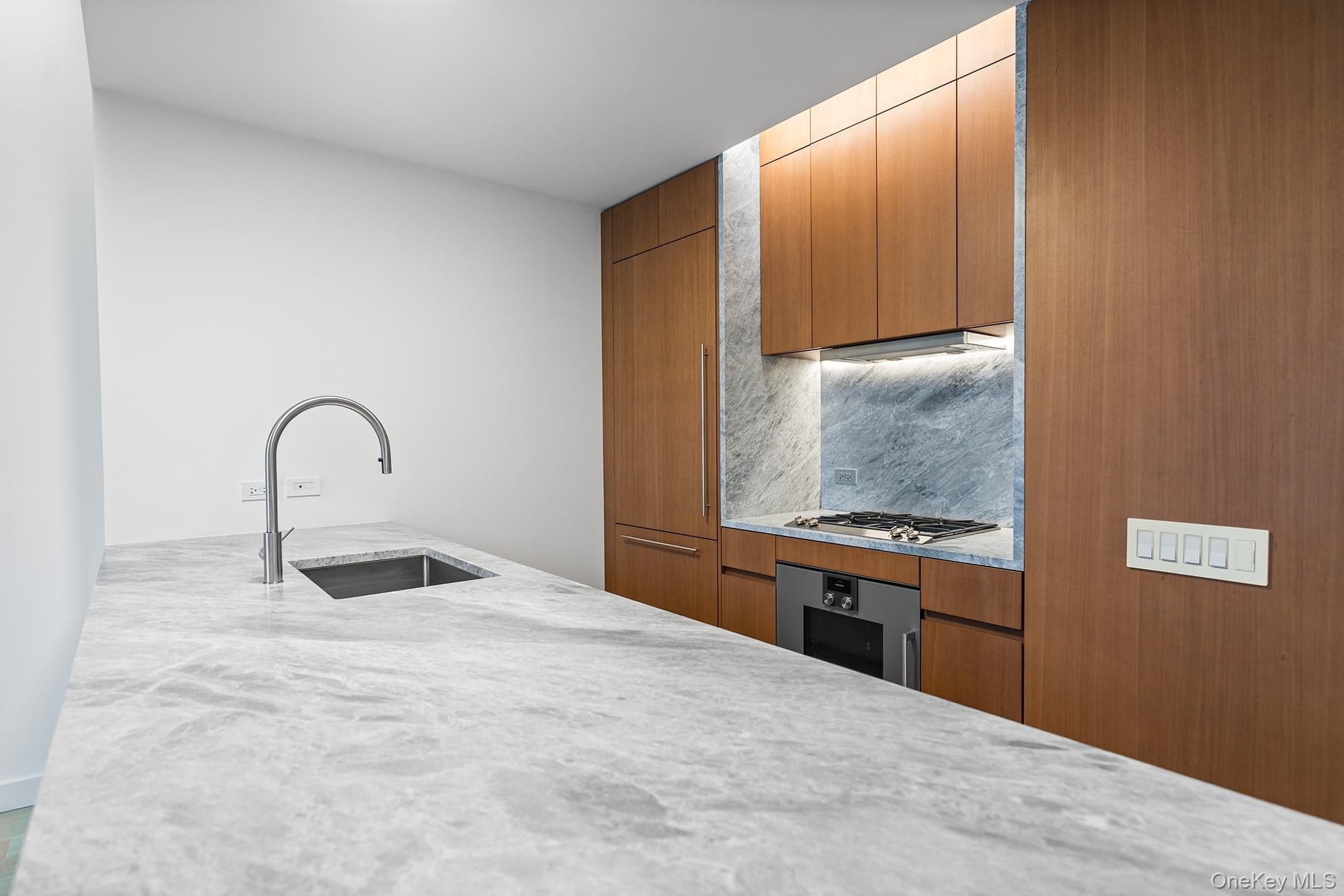 611 W 56th Street Unit: 6F thumbnail 7