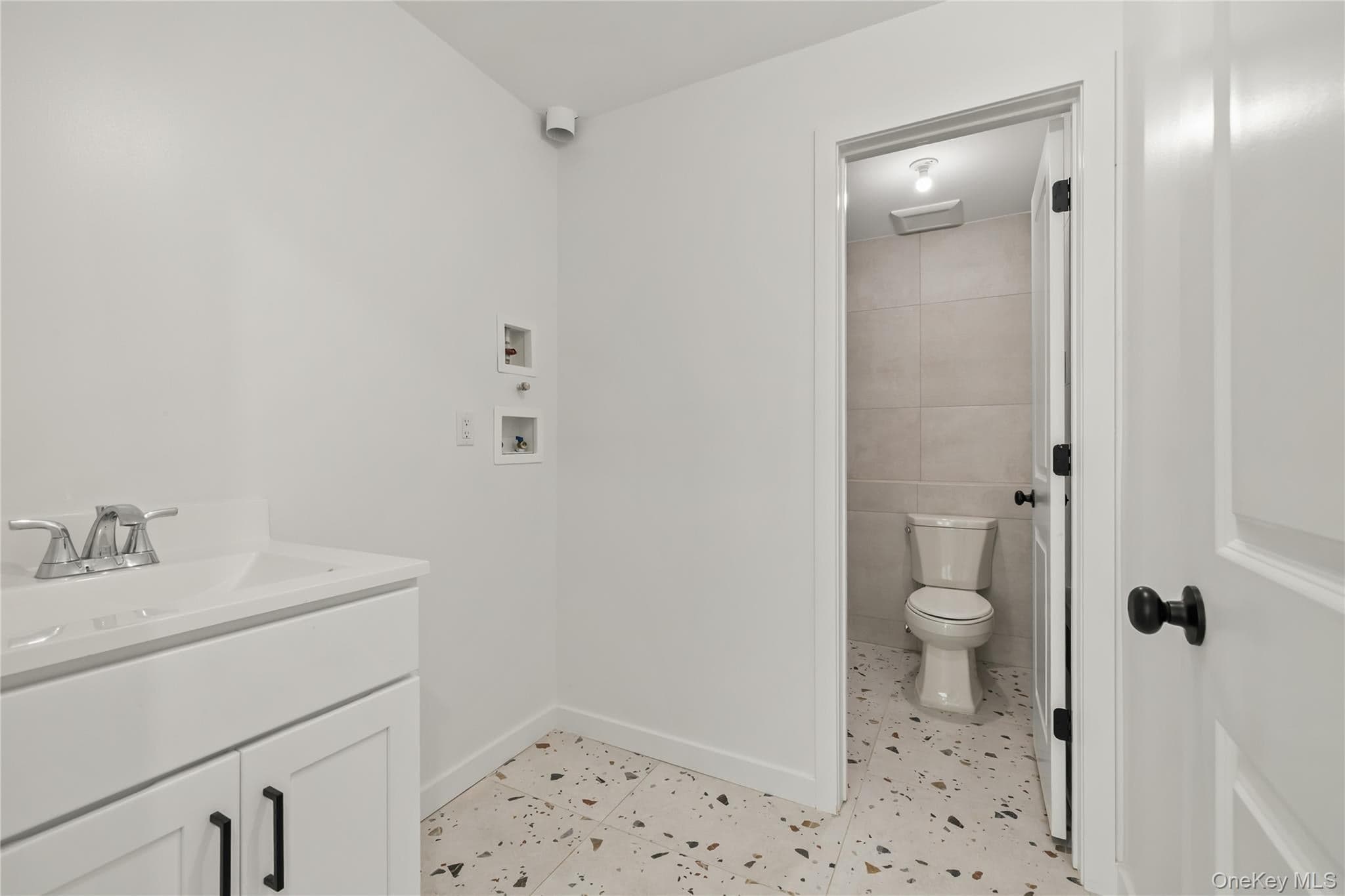 37 Ewing Avenue Unit: 202 thumbnail 38