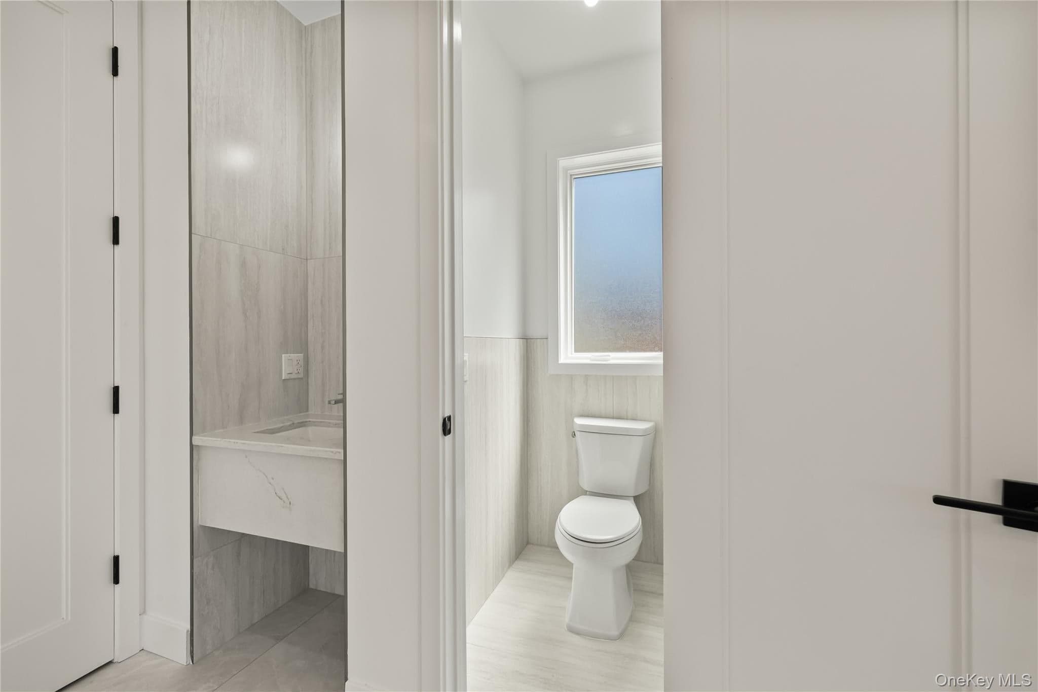 37 Ewing Avenue Unit: 202 thumbnail 10