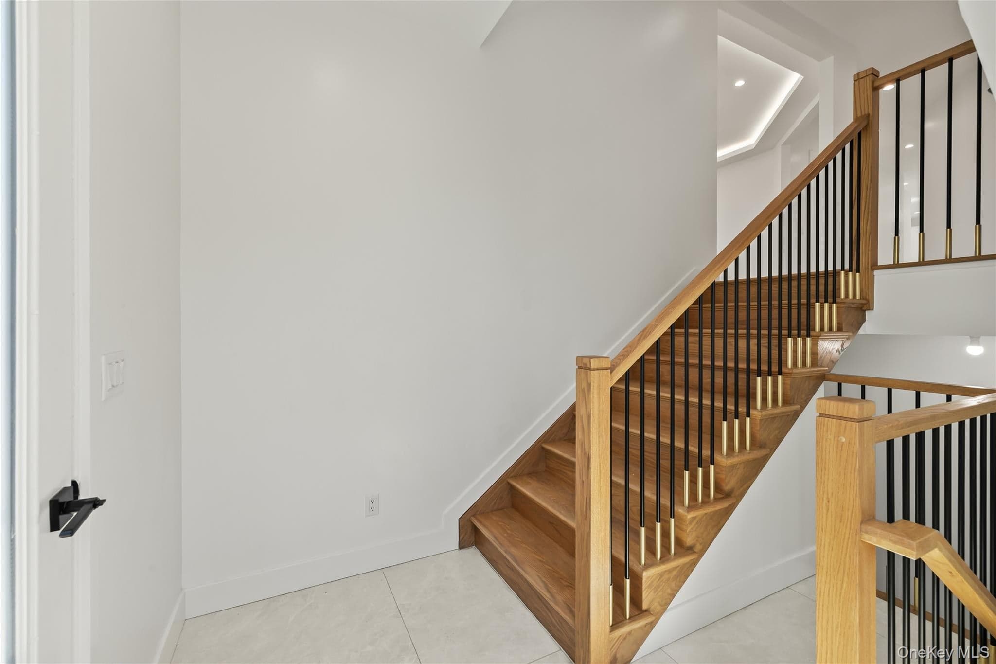 37 Ewing Avenue Unit: 202 thumbnail 8