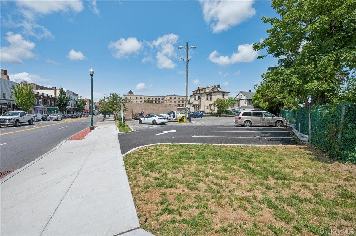 345 North Avenue thumbnail 4