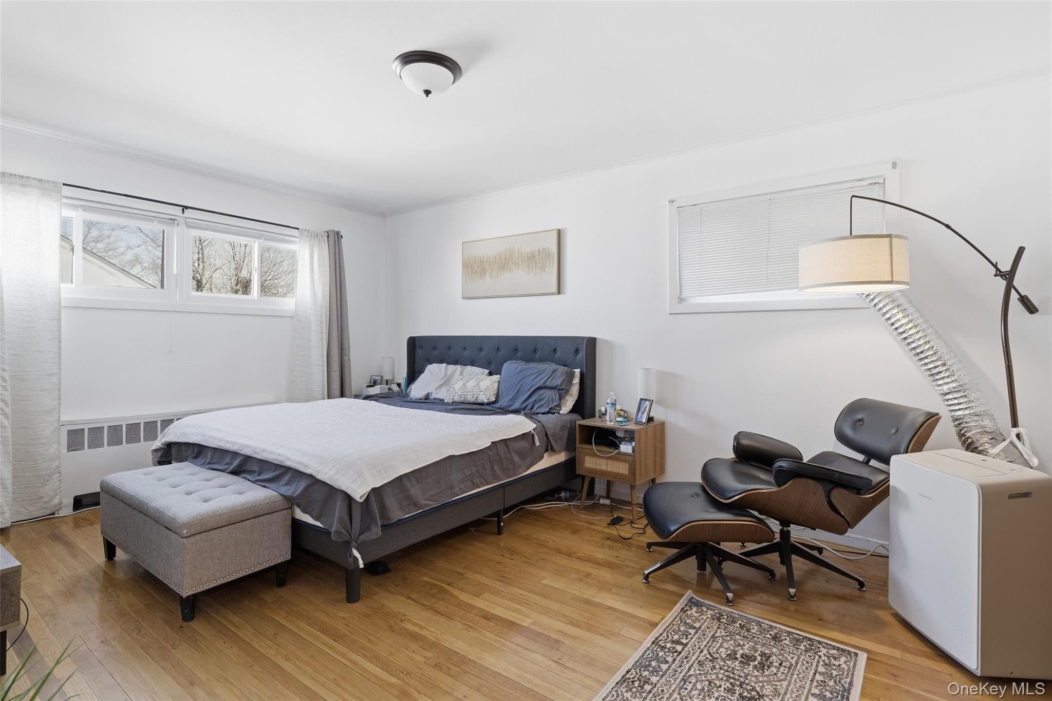 921 Edwards Boulevard thumbnail 11