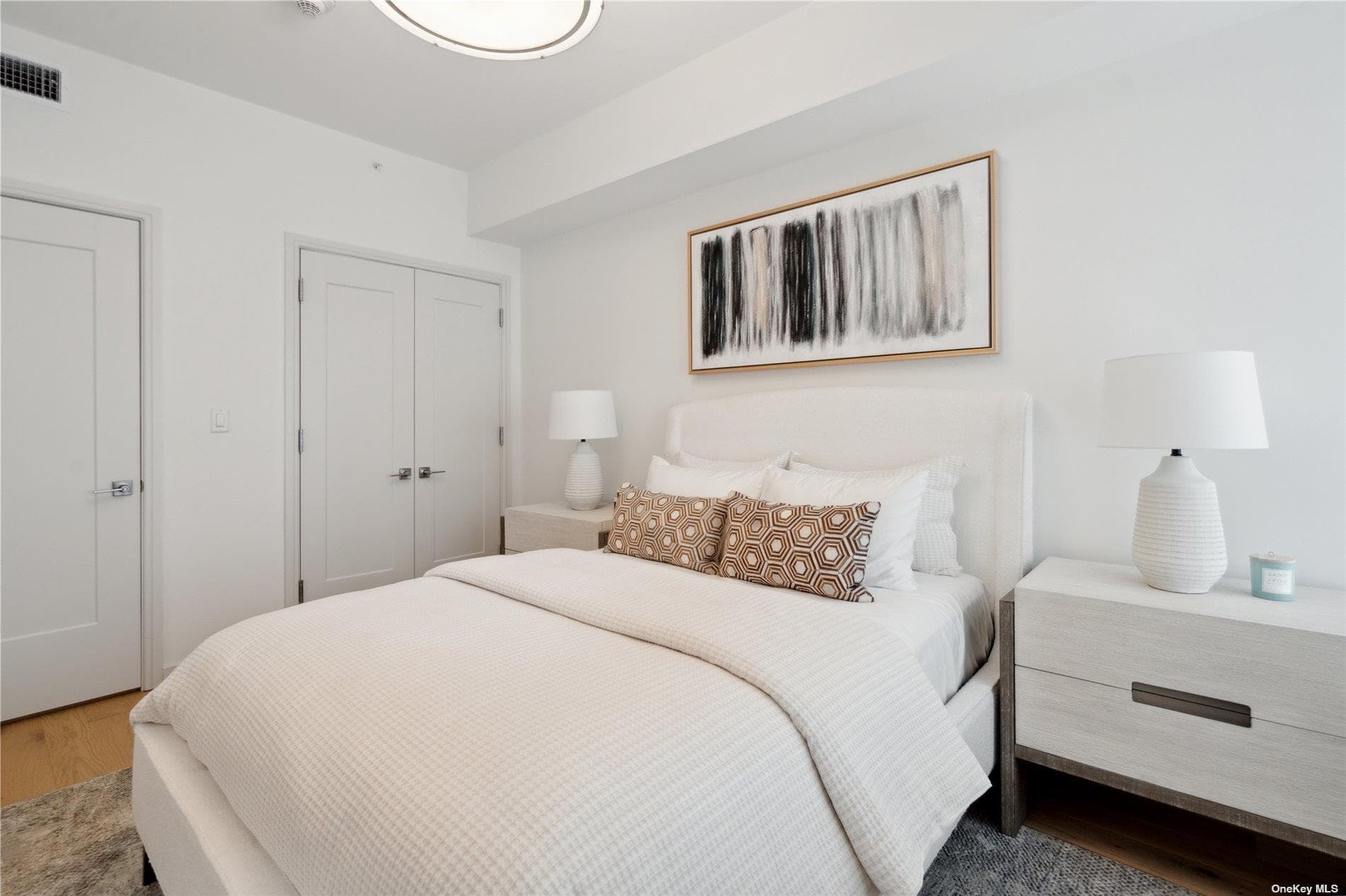 218 Middle Neck Road Unit: 107 thumbnail 10