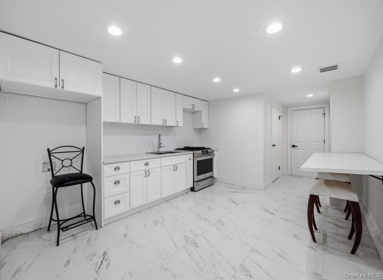 12 Rollingwood Drive thumbnail 39