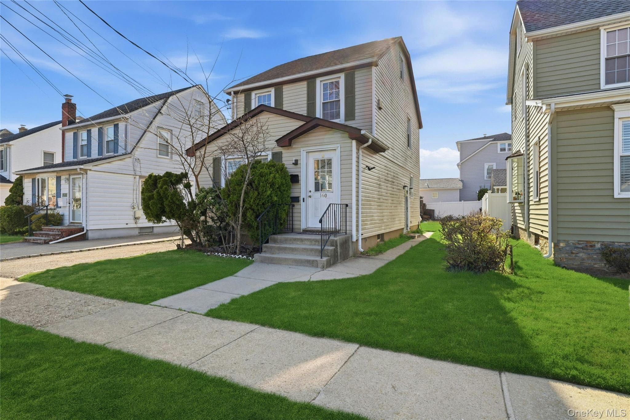 160 Broad Street photo 1