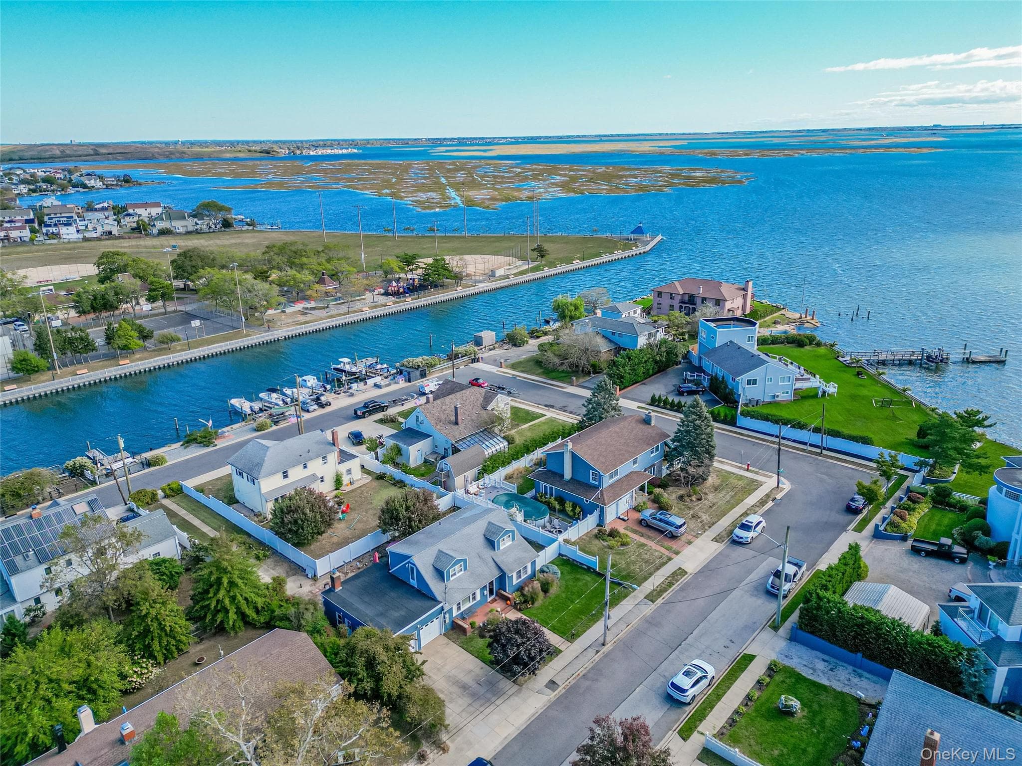 227 Sunset Avenue thumbnail 39