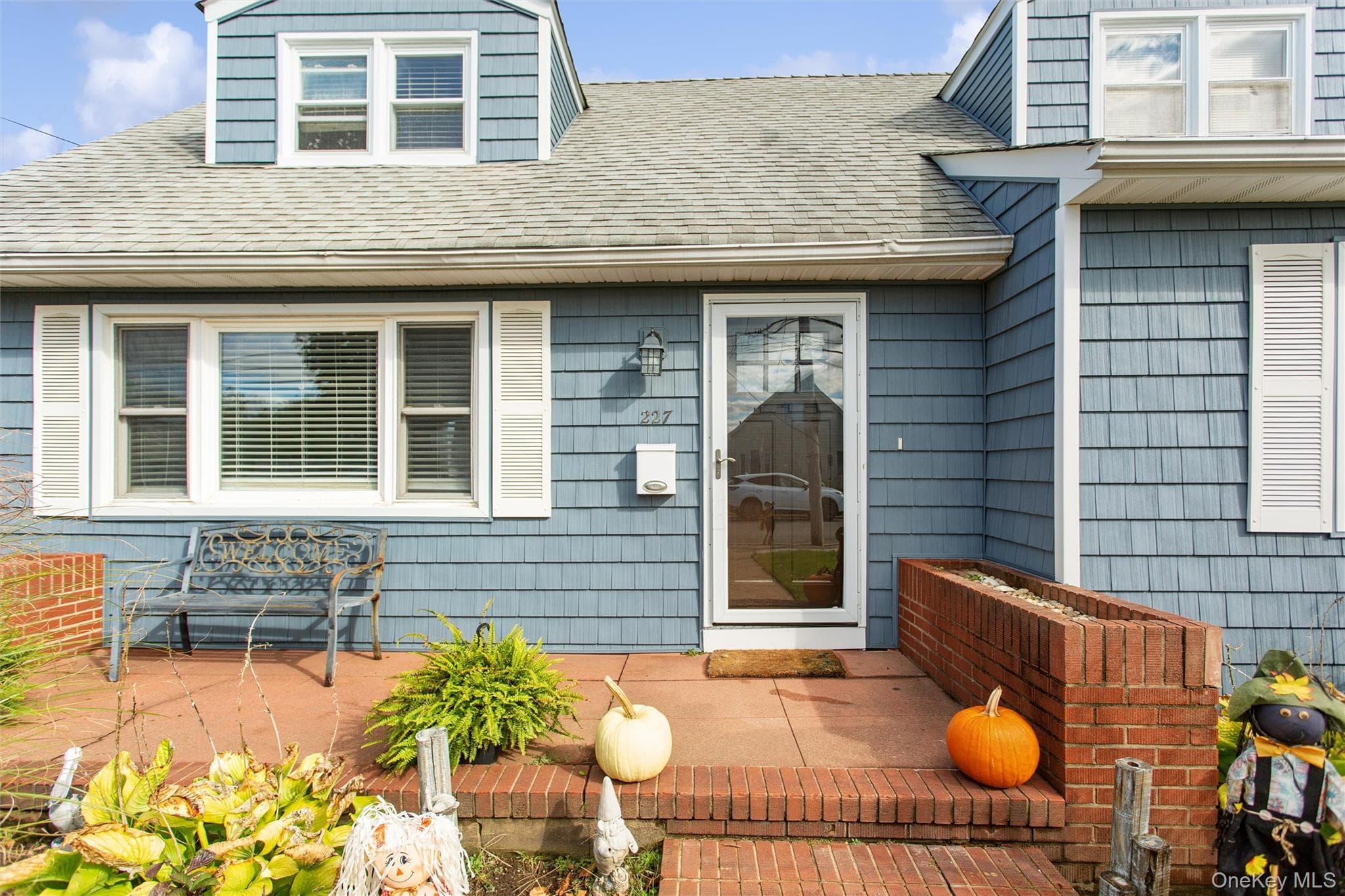 227 Sunset Avenue thumbnail 29
