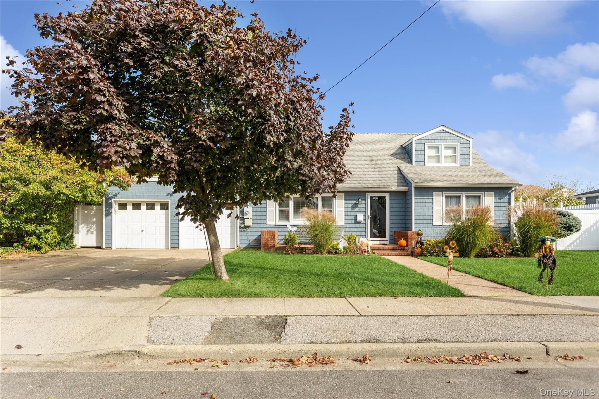 227 Sunset Avenue thumbnail 2