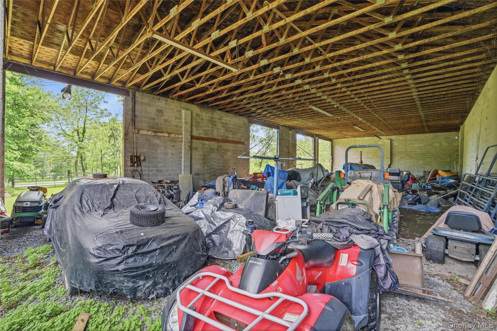 345 Drexel Drive thumbnail 26