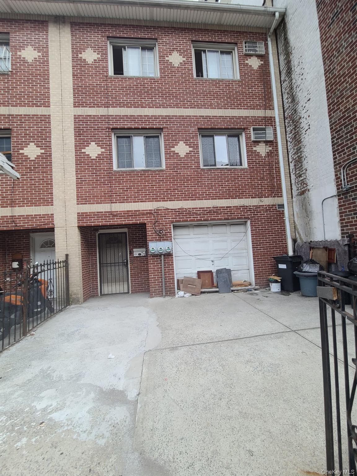 404 E 21st Street thumbnail 20