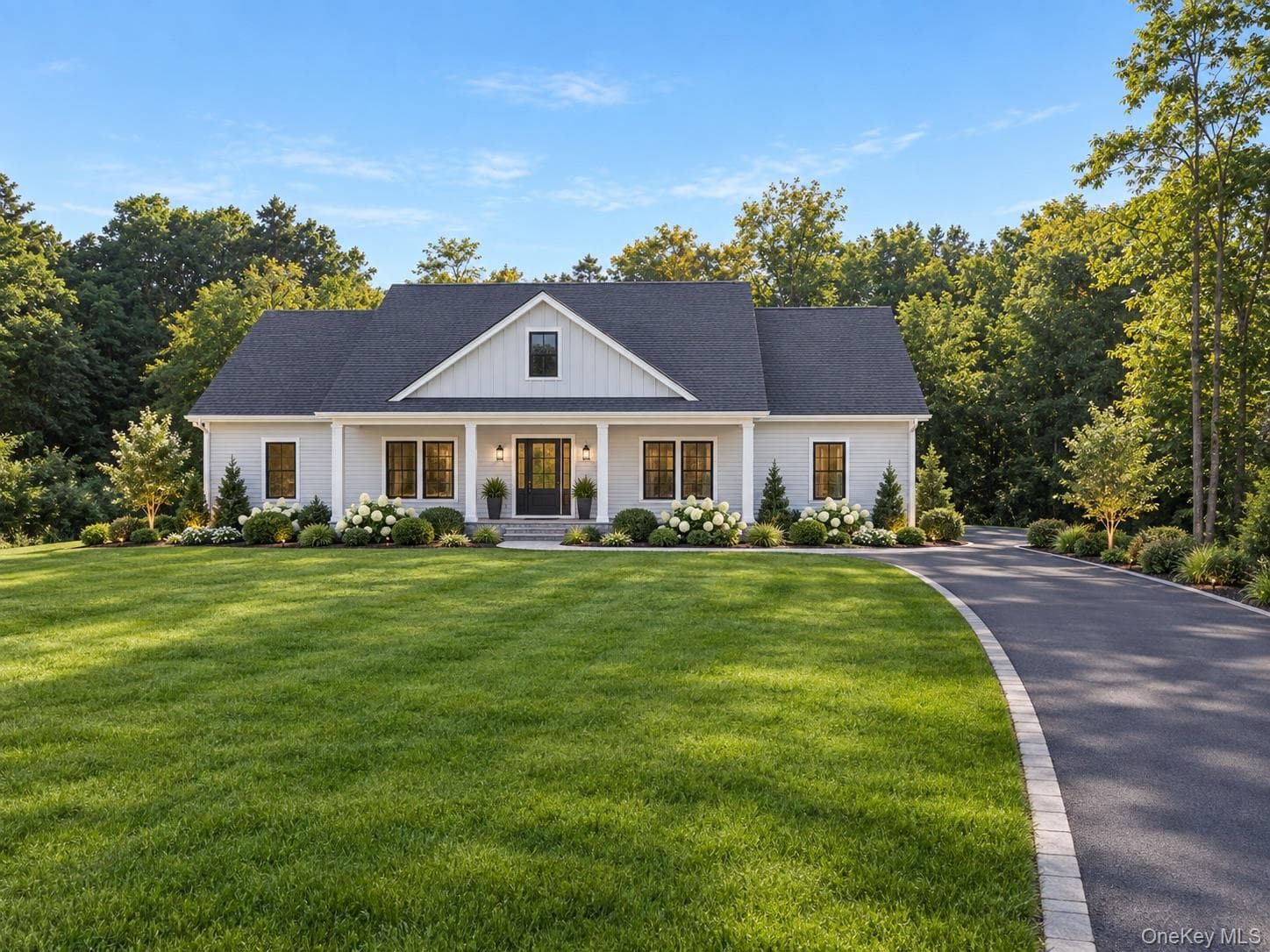 153 S Quaker Lane, Hyde Park