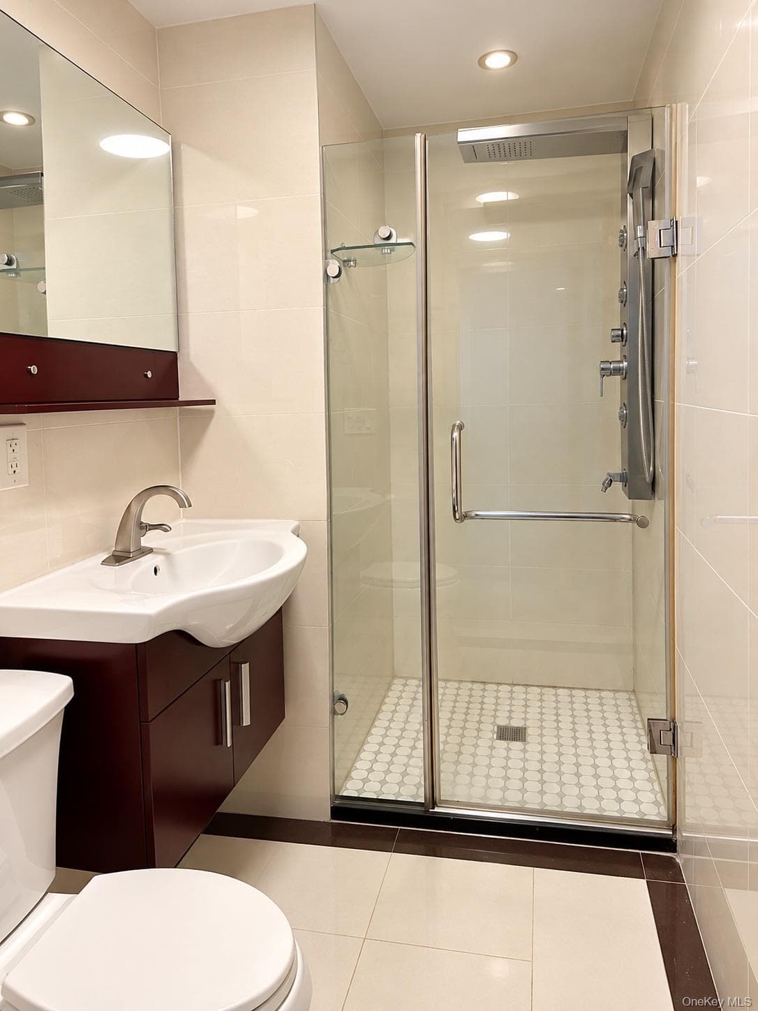 13229 Blossom Avenue Unit: 4G thumbnail 3