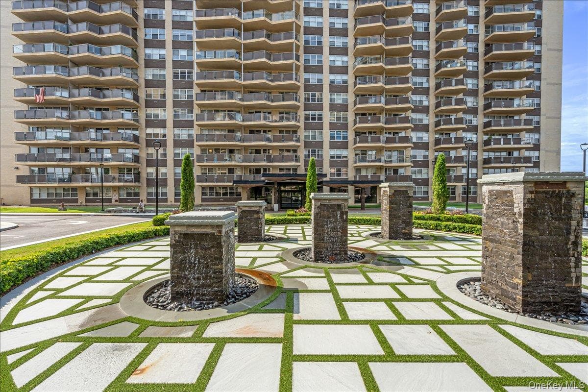 17-85 215th Street Unit: 4M thumbnail 41
