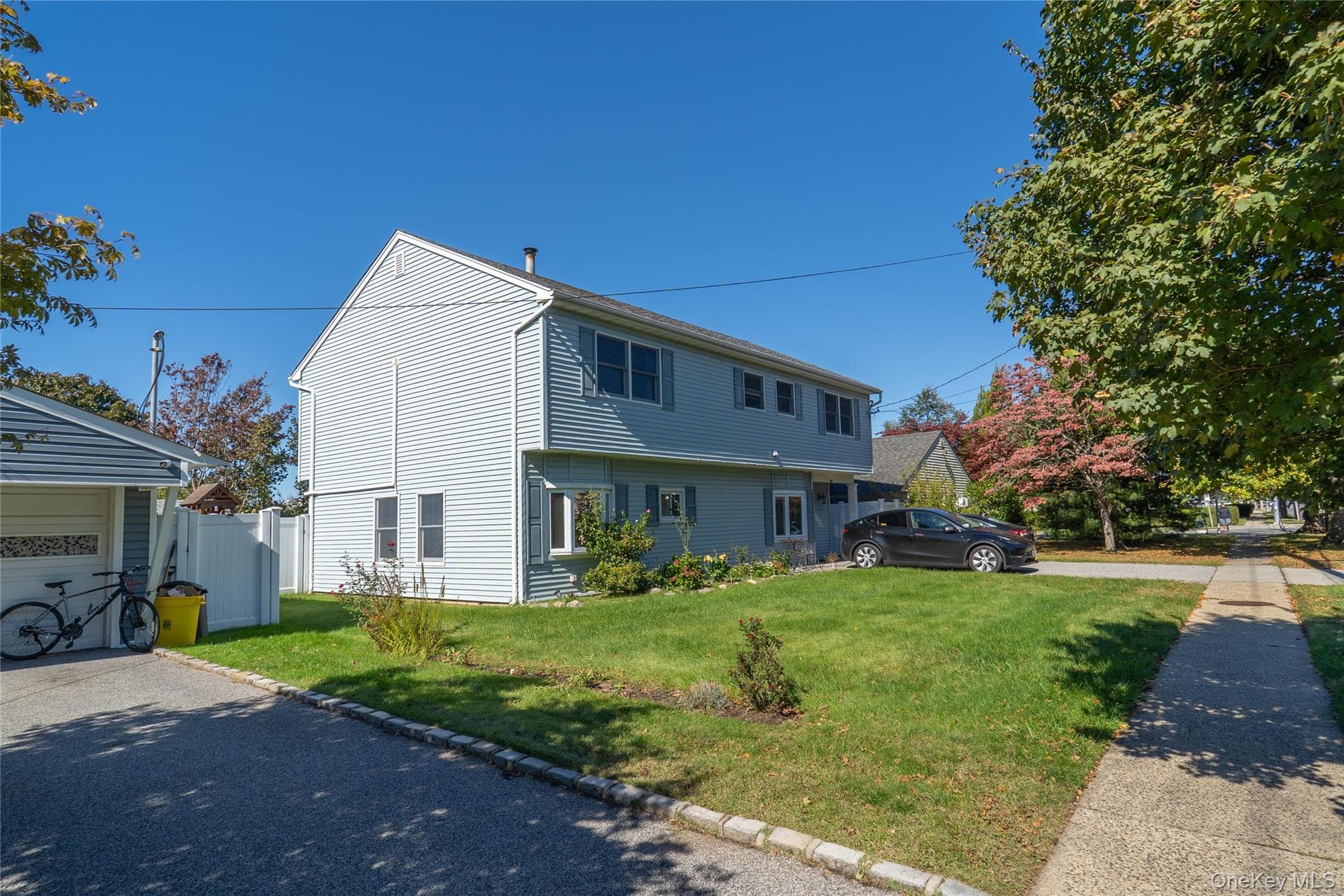220 Jerusalem Avenue thumbnail 29