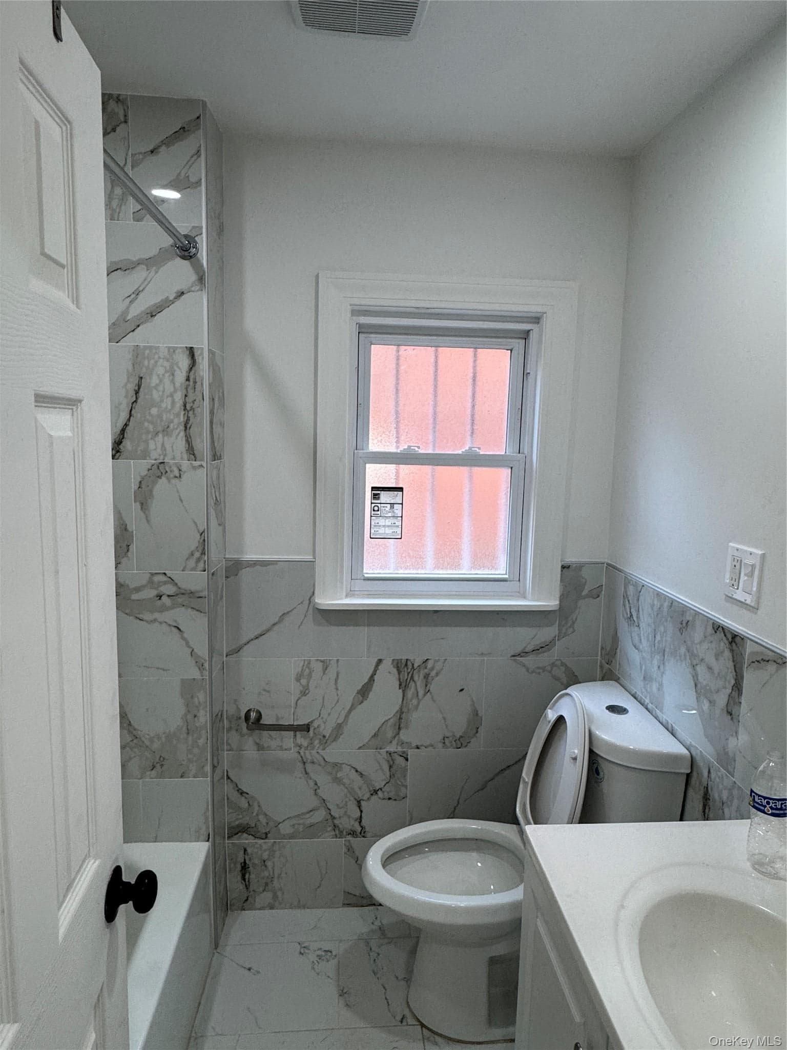 1054 Lydig Avenue thumbnail 10