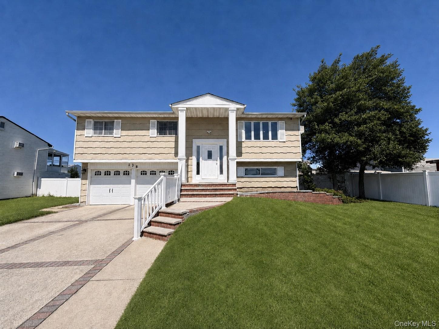 138 Spring Street photo 1
