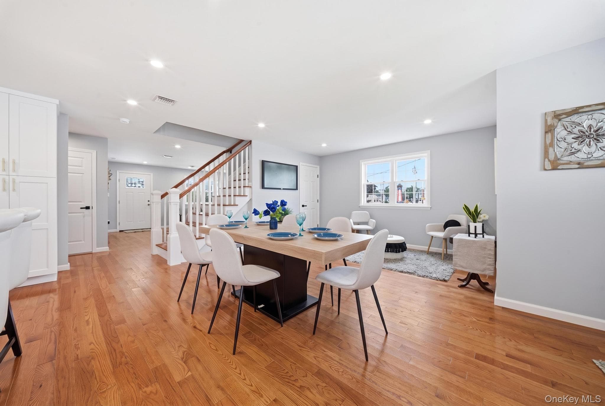 403 S Bayview Avenue thumbnail 12