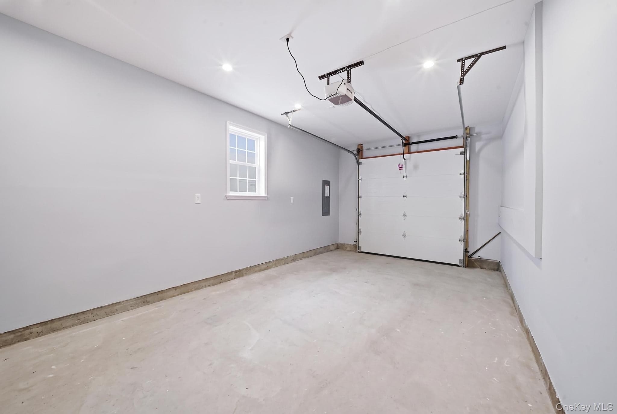 403 S Bayview Avenue thumbnail 30