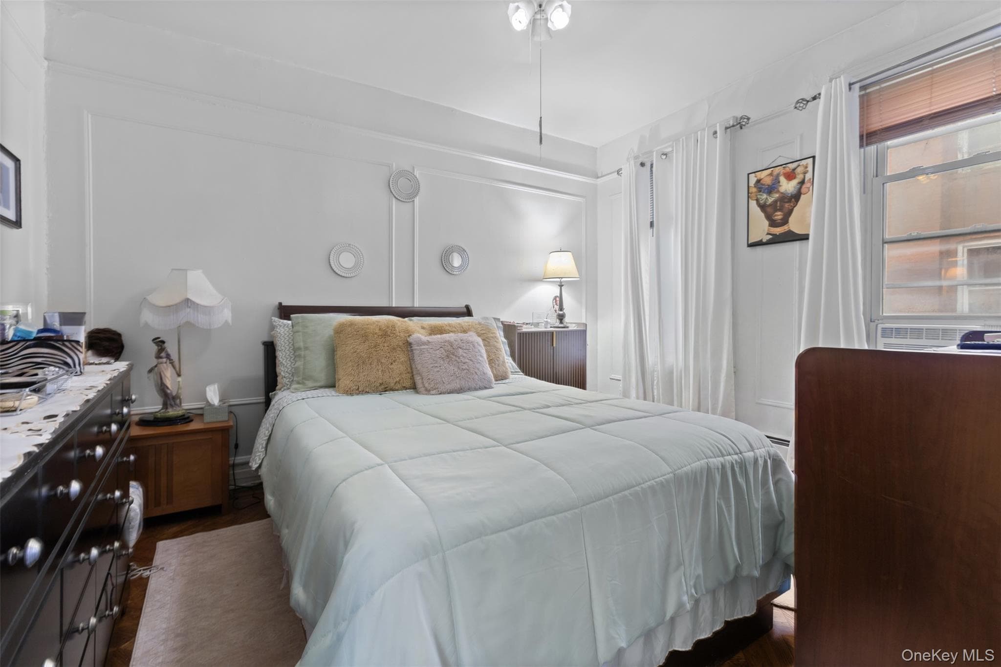 350 E 51st Street thumbnail 5